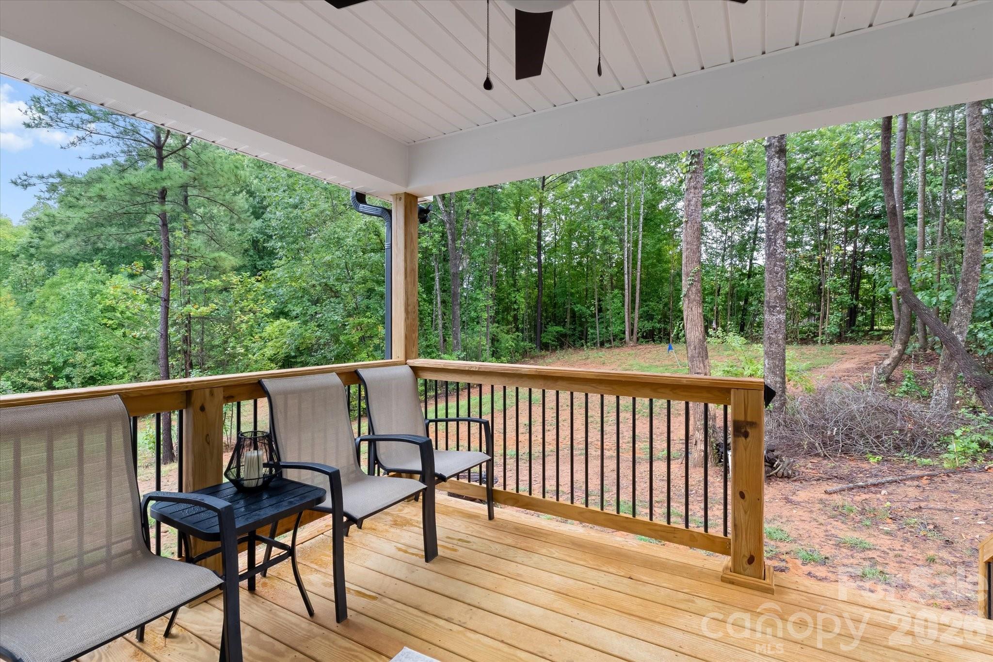 110 S Yadkin River Road