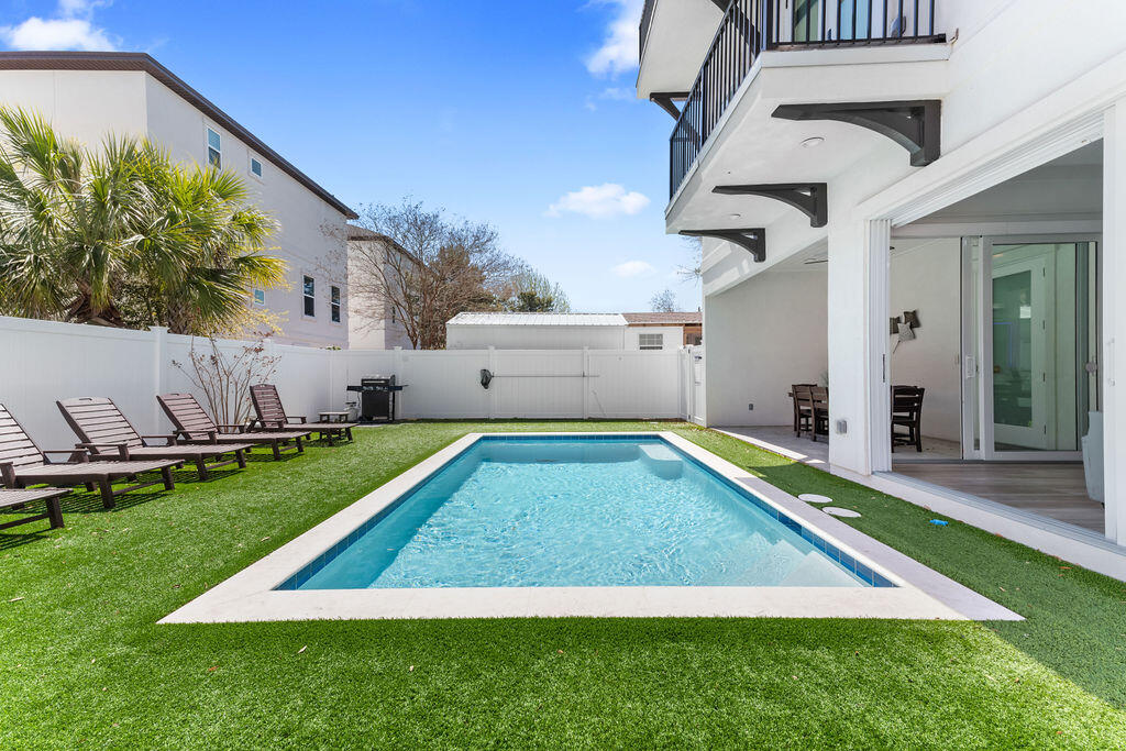 57 Boswells Court
