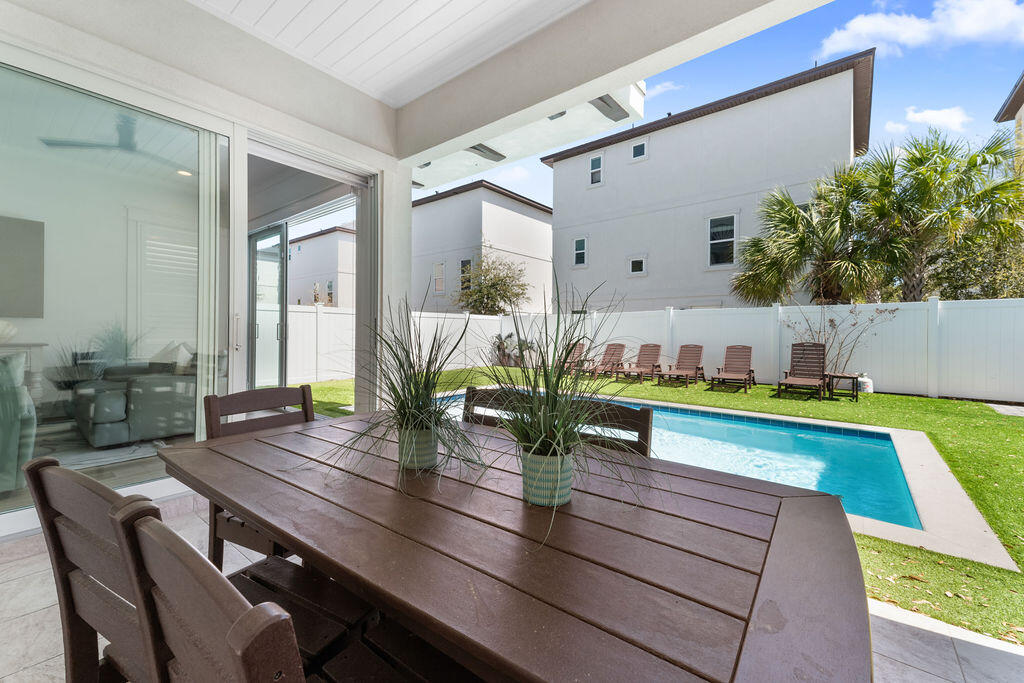 57 Boswells Court