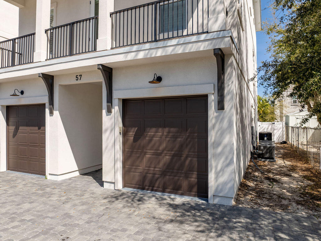 57 Boswells Court