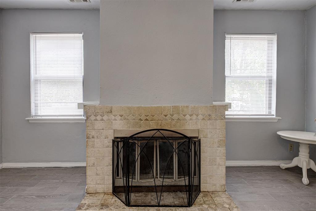 245 NW 80th Corner