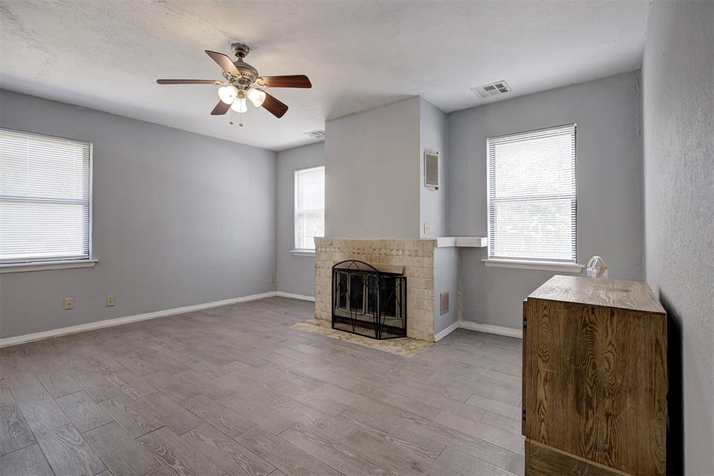 245 NW 80th Corner
