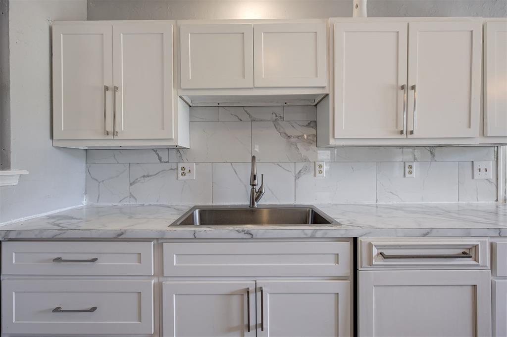 245 NW 80th Corner