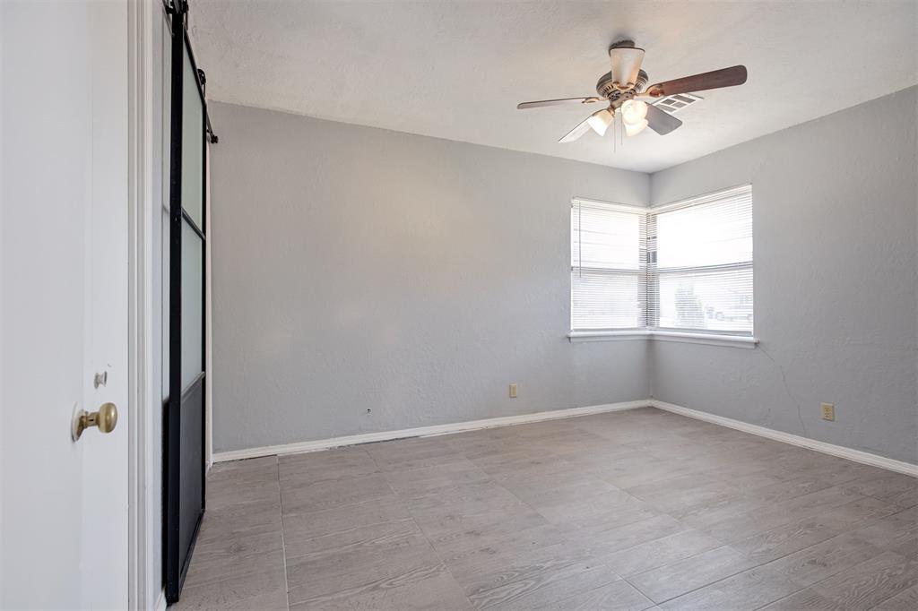 245 NW 80th Corner