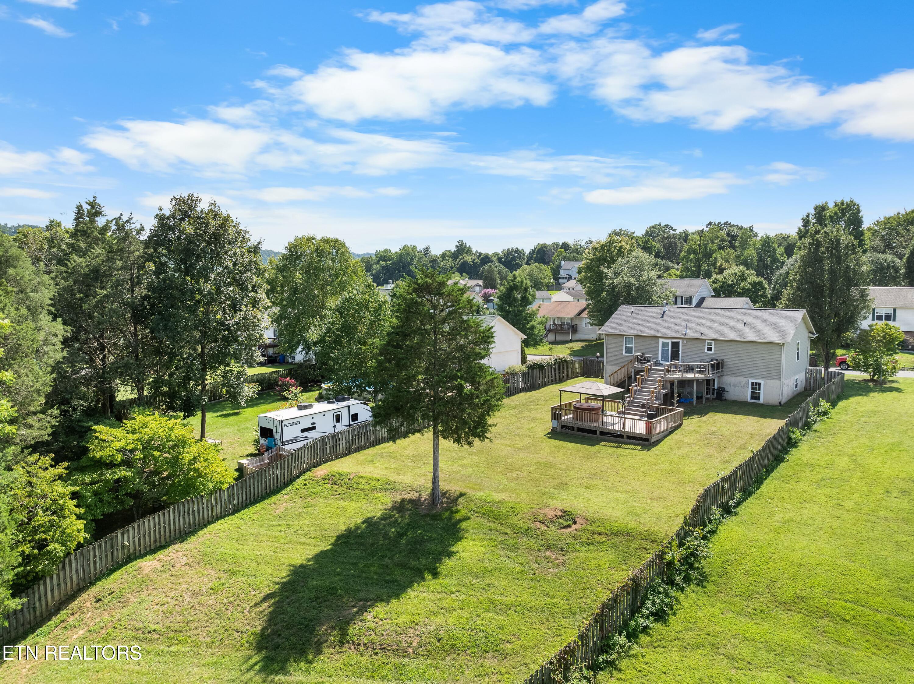 6844 Rambling Brooks Lane