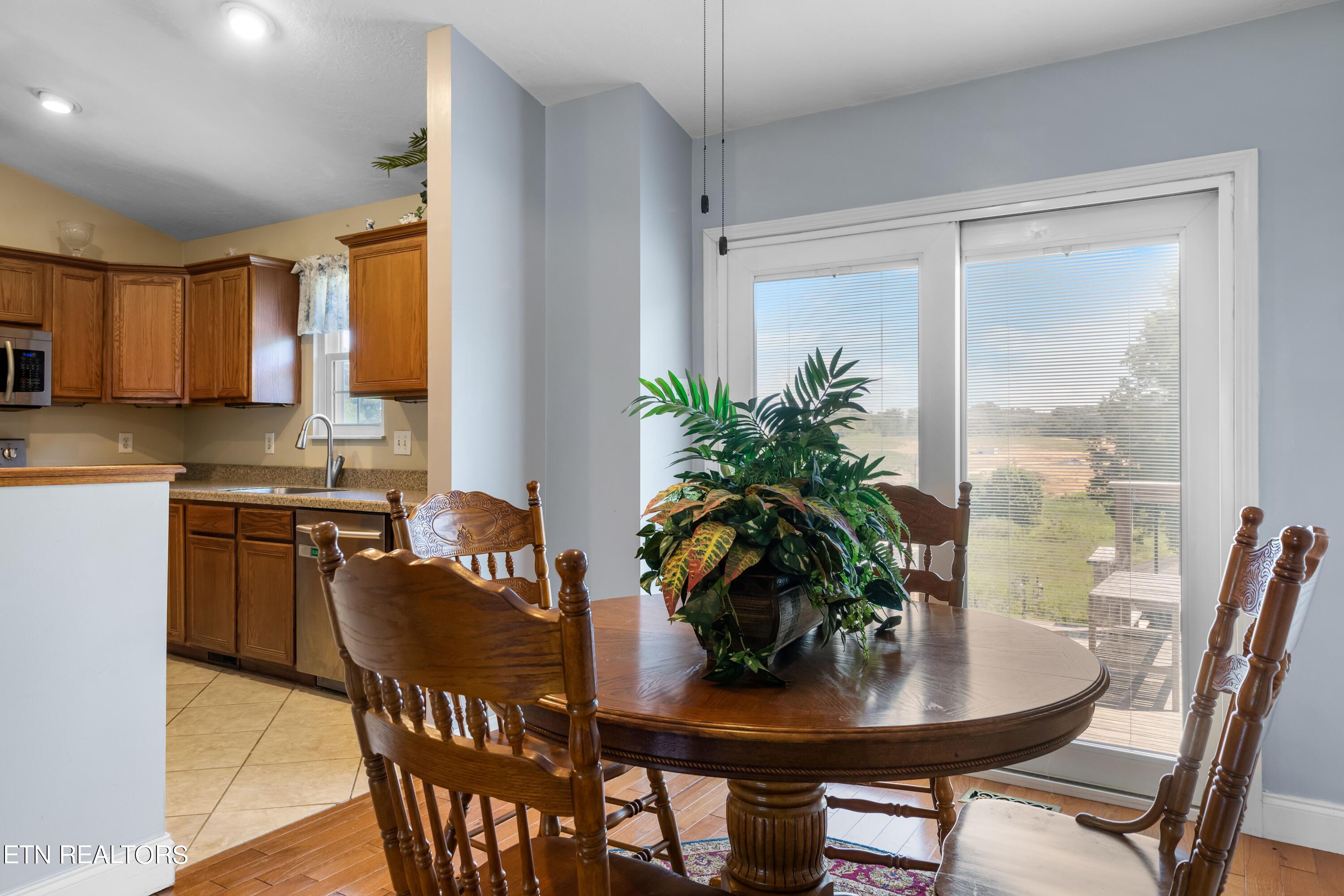 6844 Rambling Brooks Lane