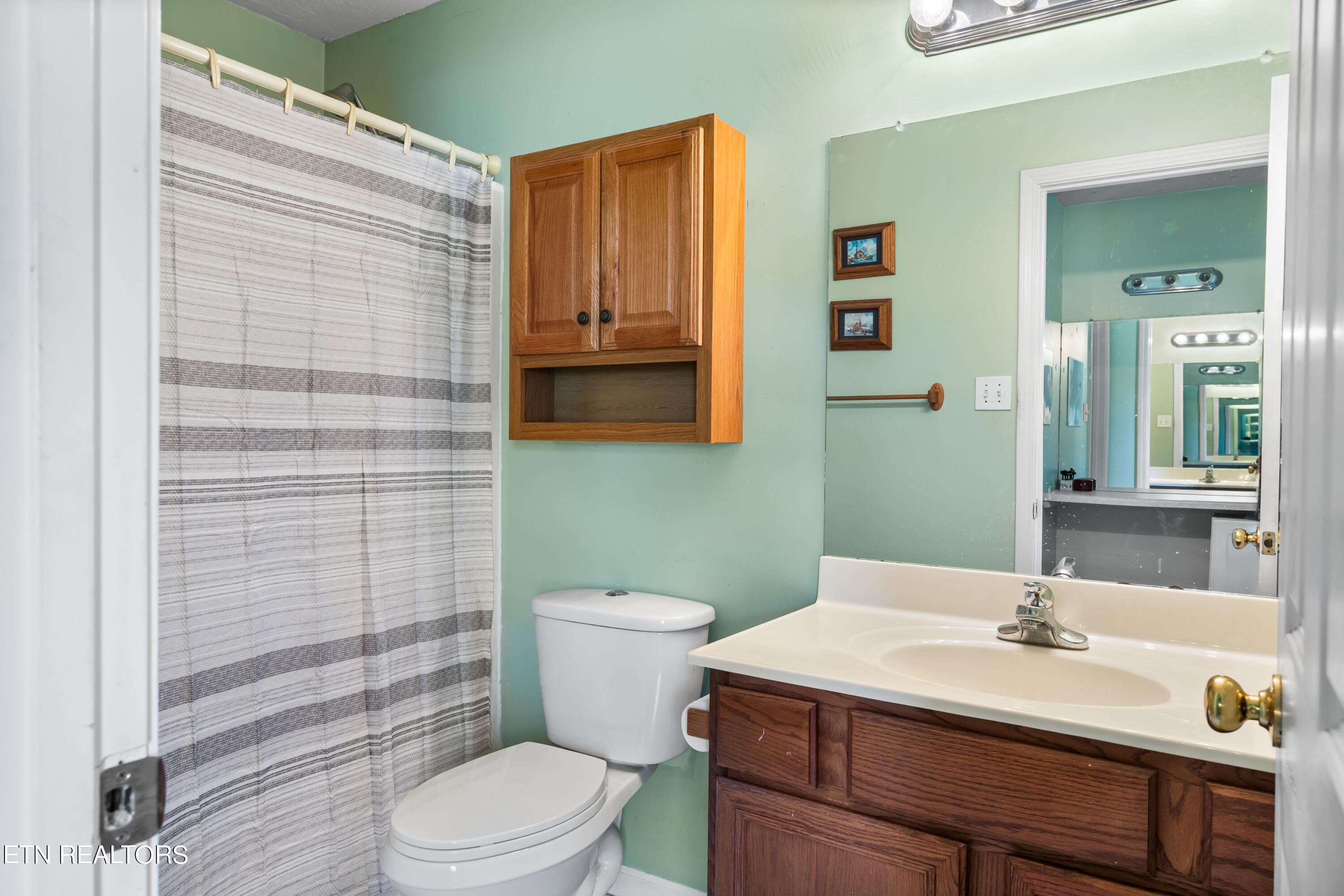 6844 Rambling Brooks Lane