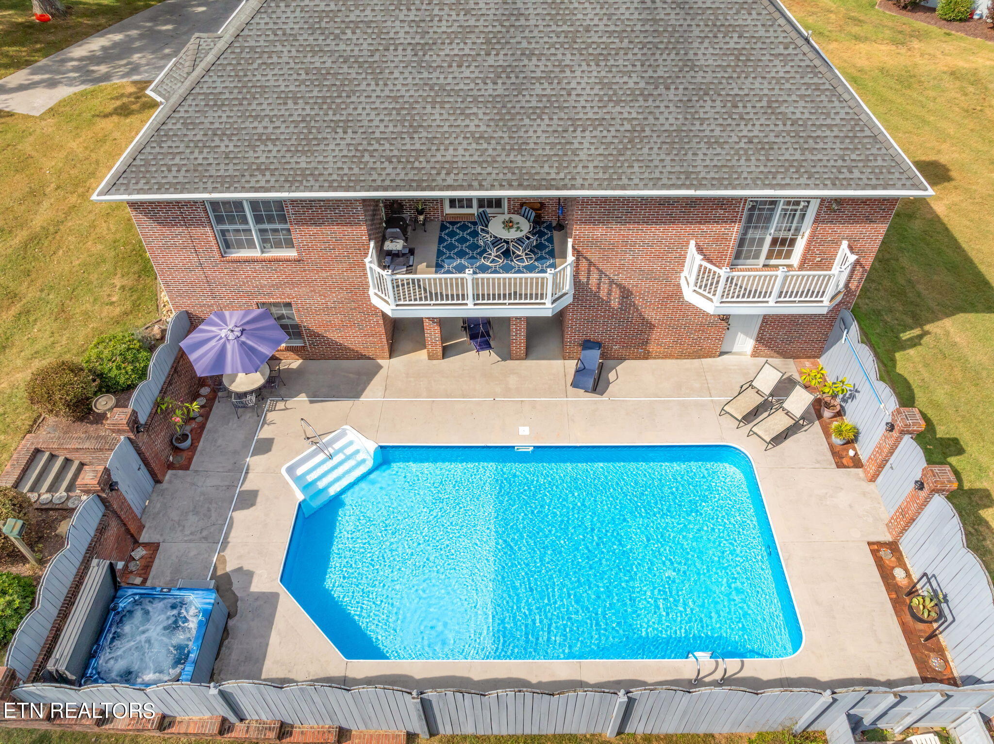 248 Stone Castle Ln Lane