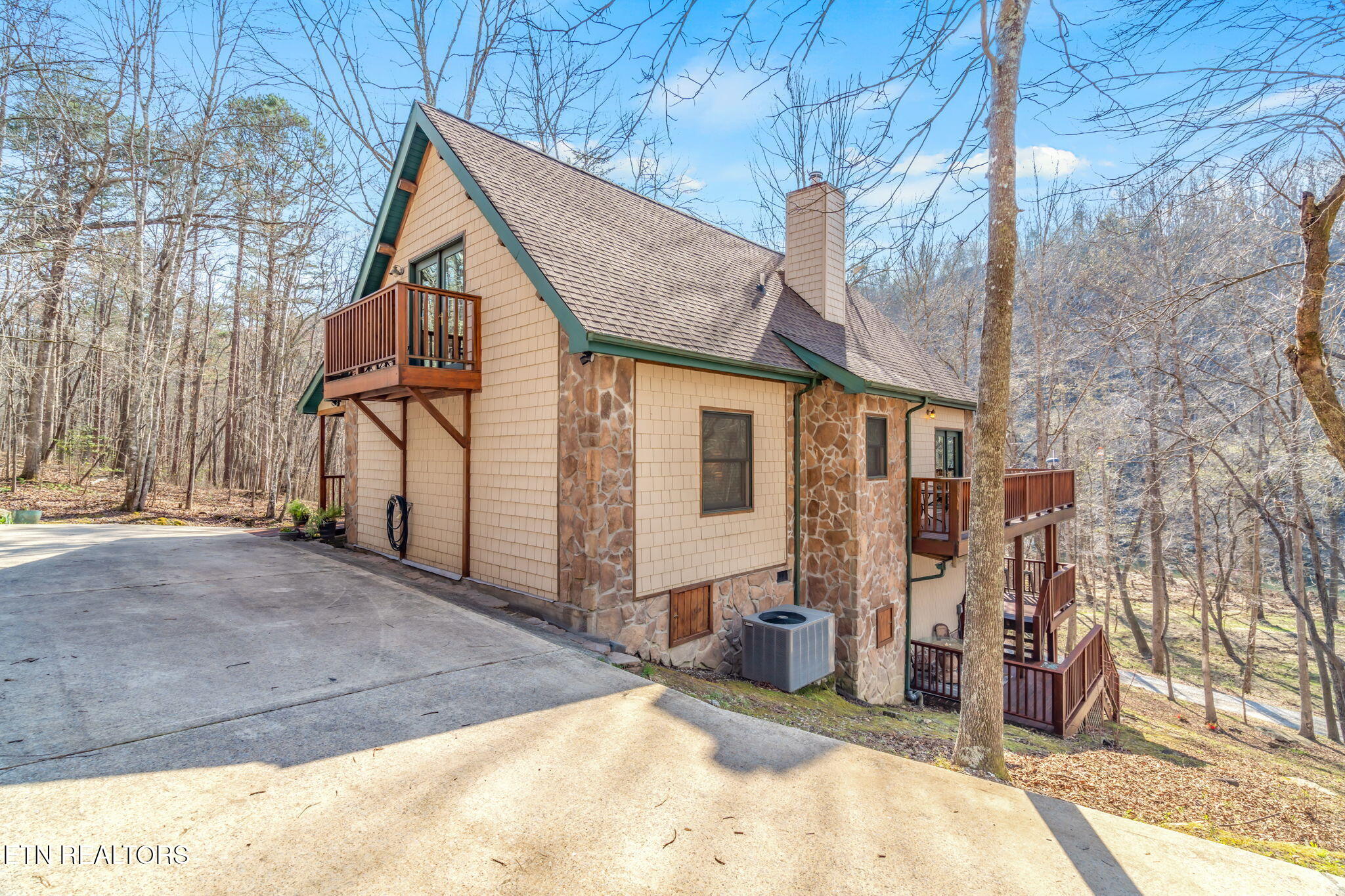 116 Chickasaw Drive