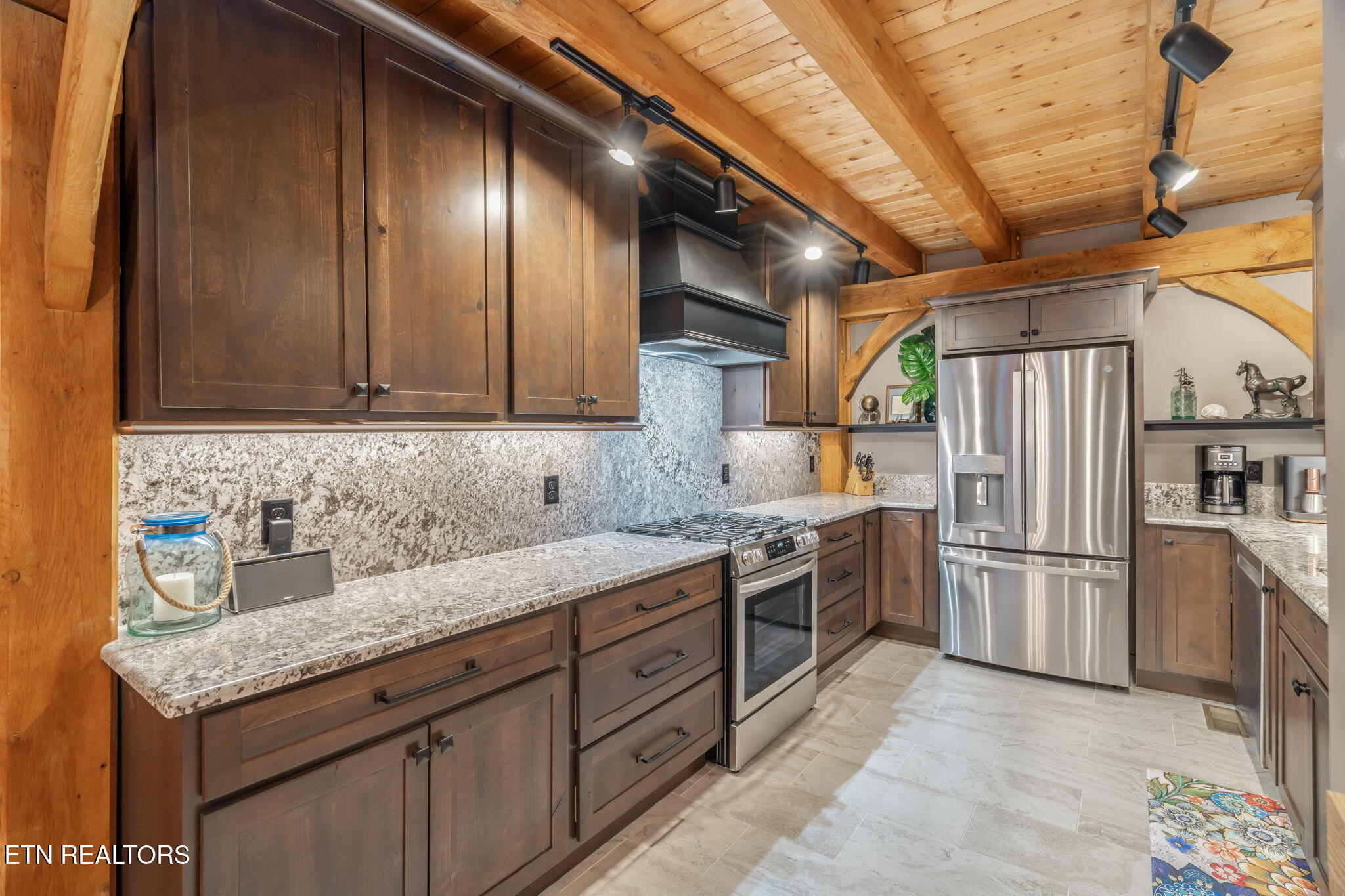 116 Chickasaw Drive