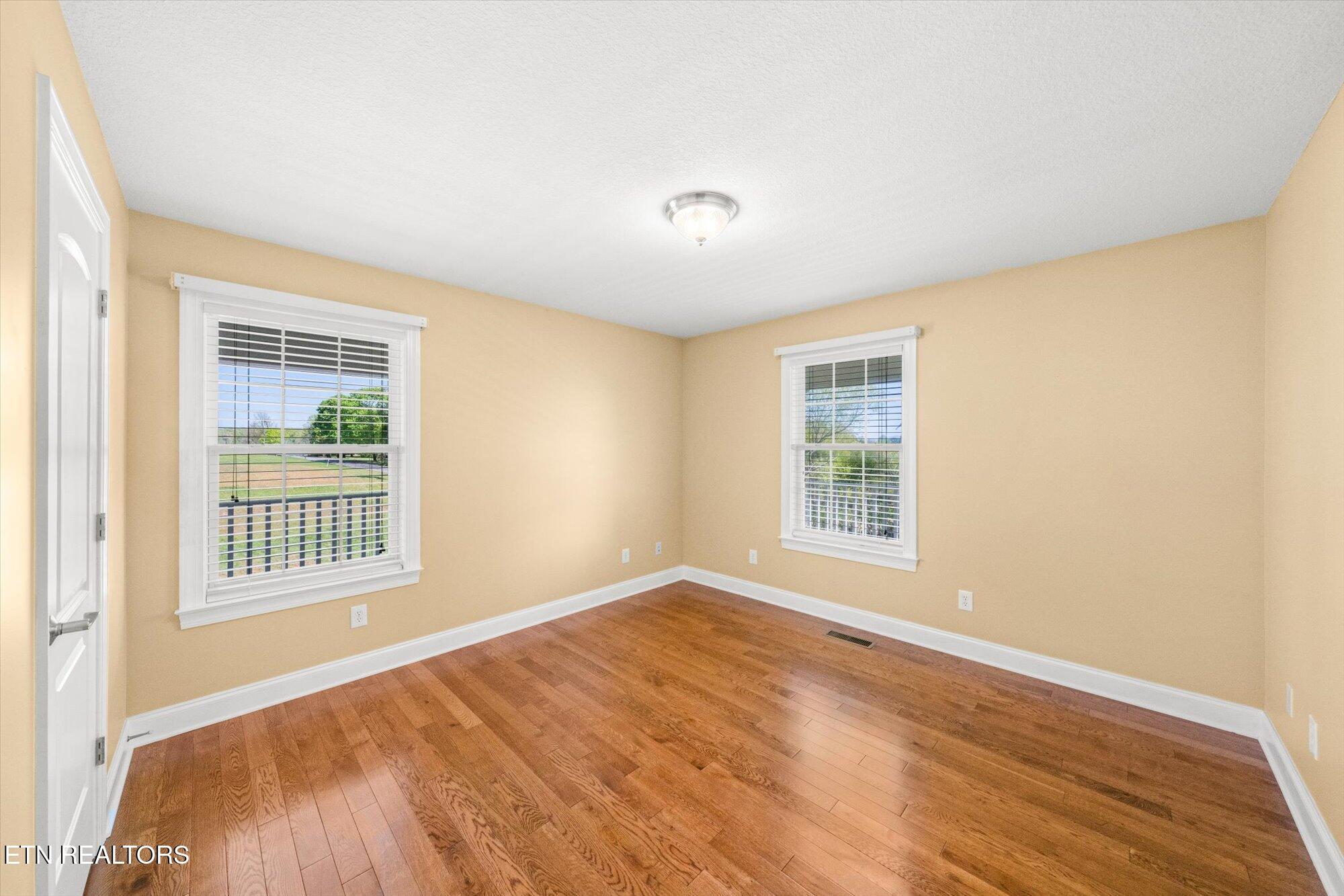 120 Graves Vance Rd