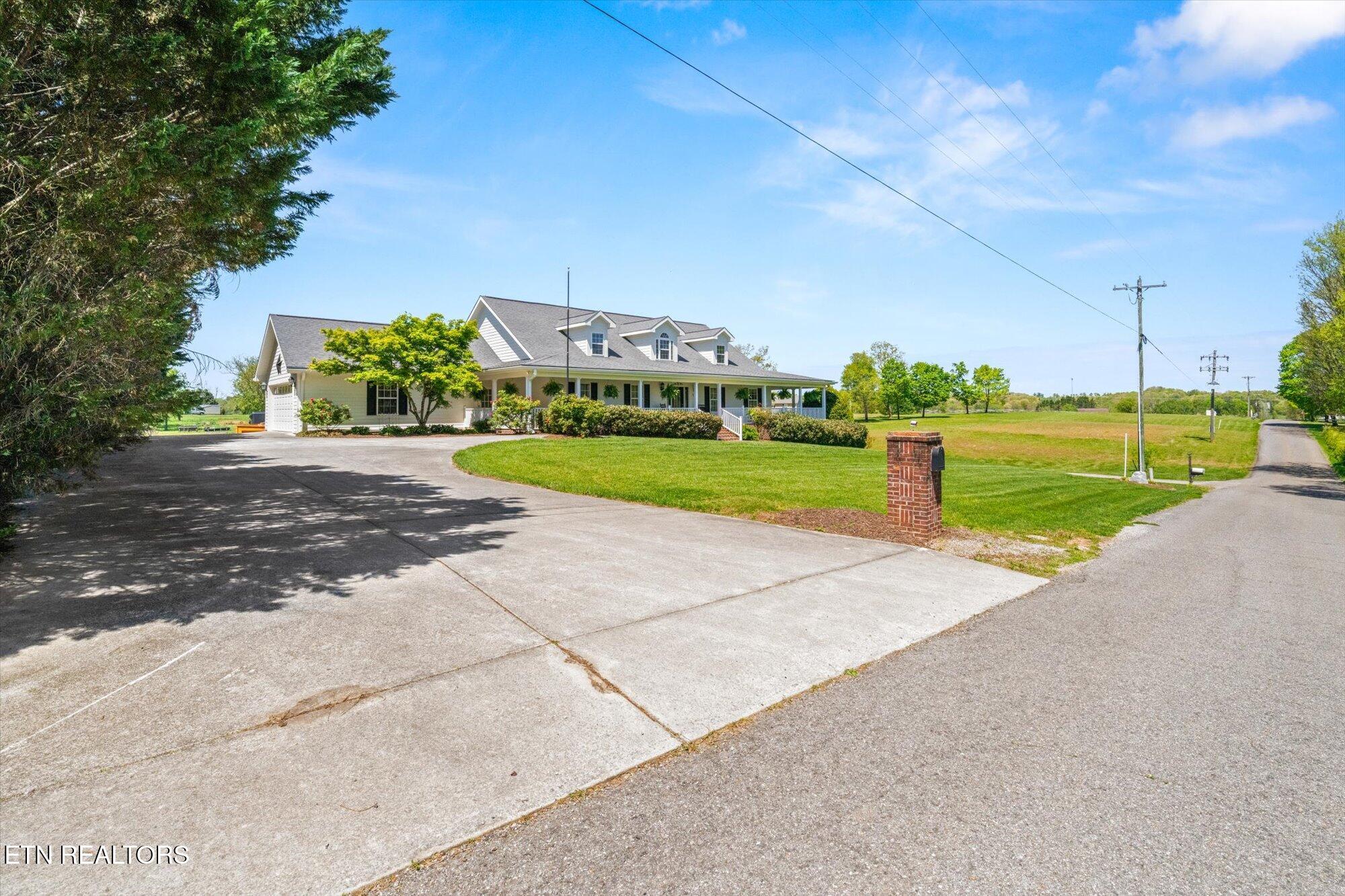 120 Graves Vance Rd