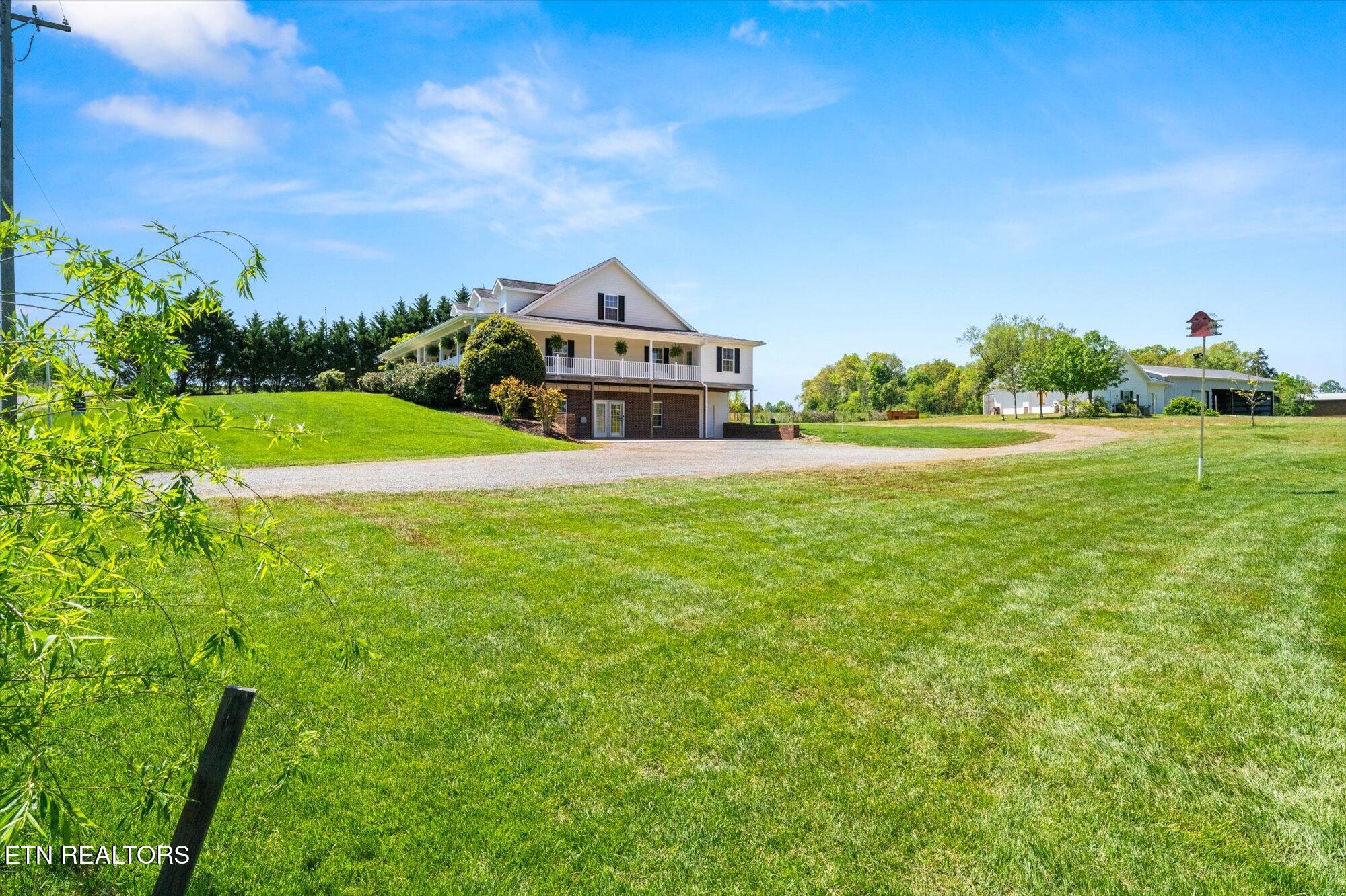 120 Graves Vance Rd