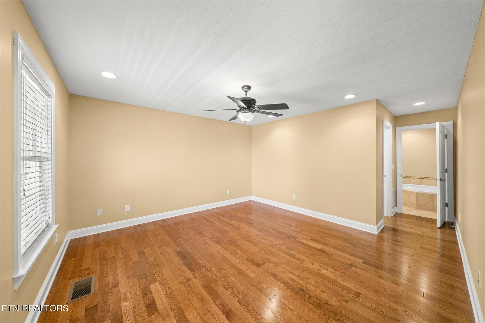 120 Graves Vance Rd