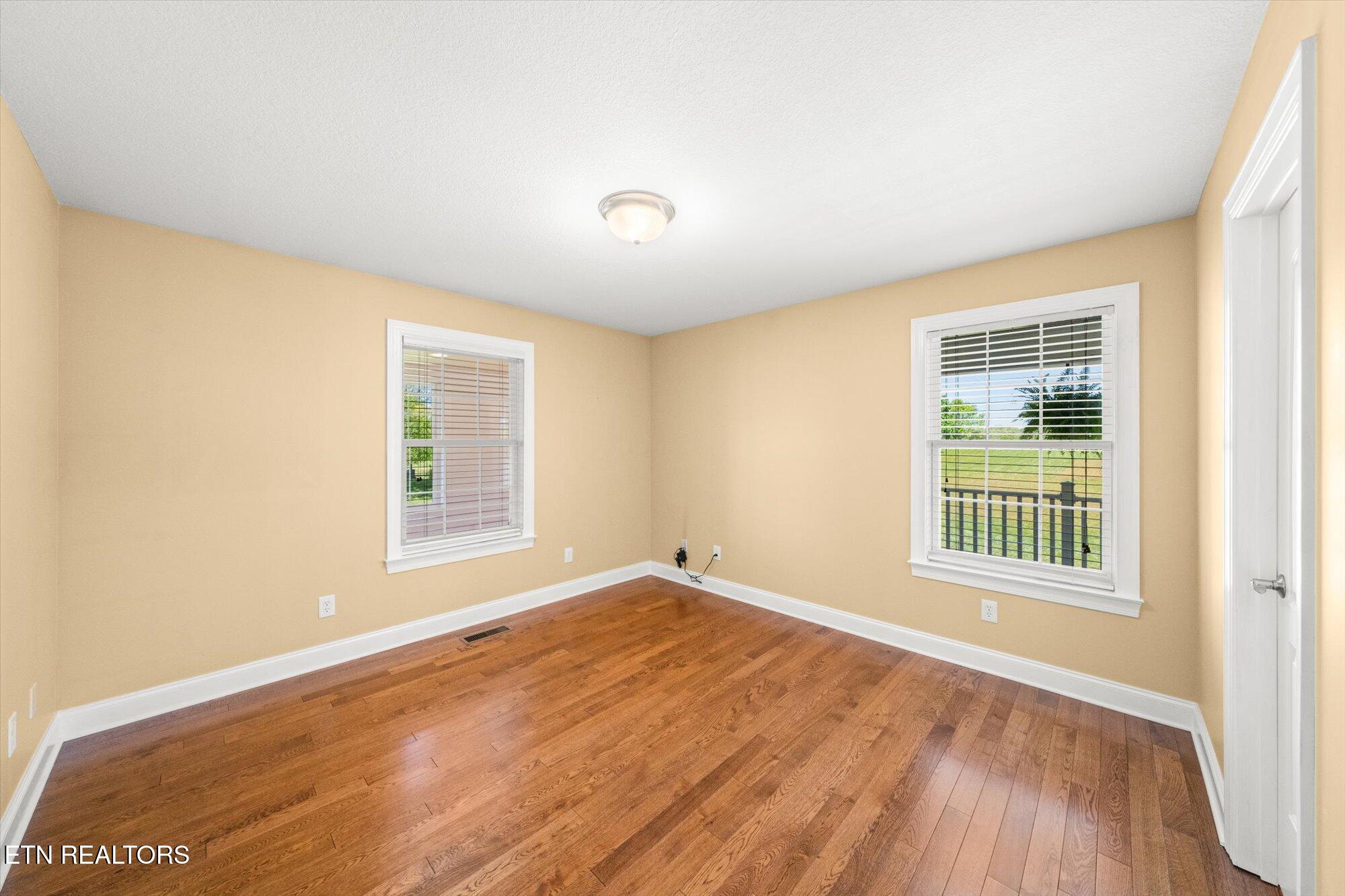 120 Graves Vance Rd