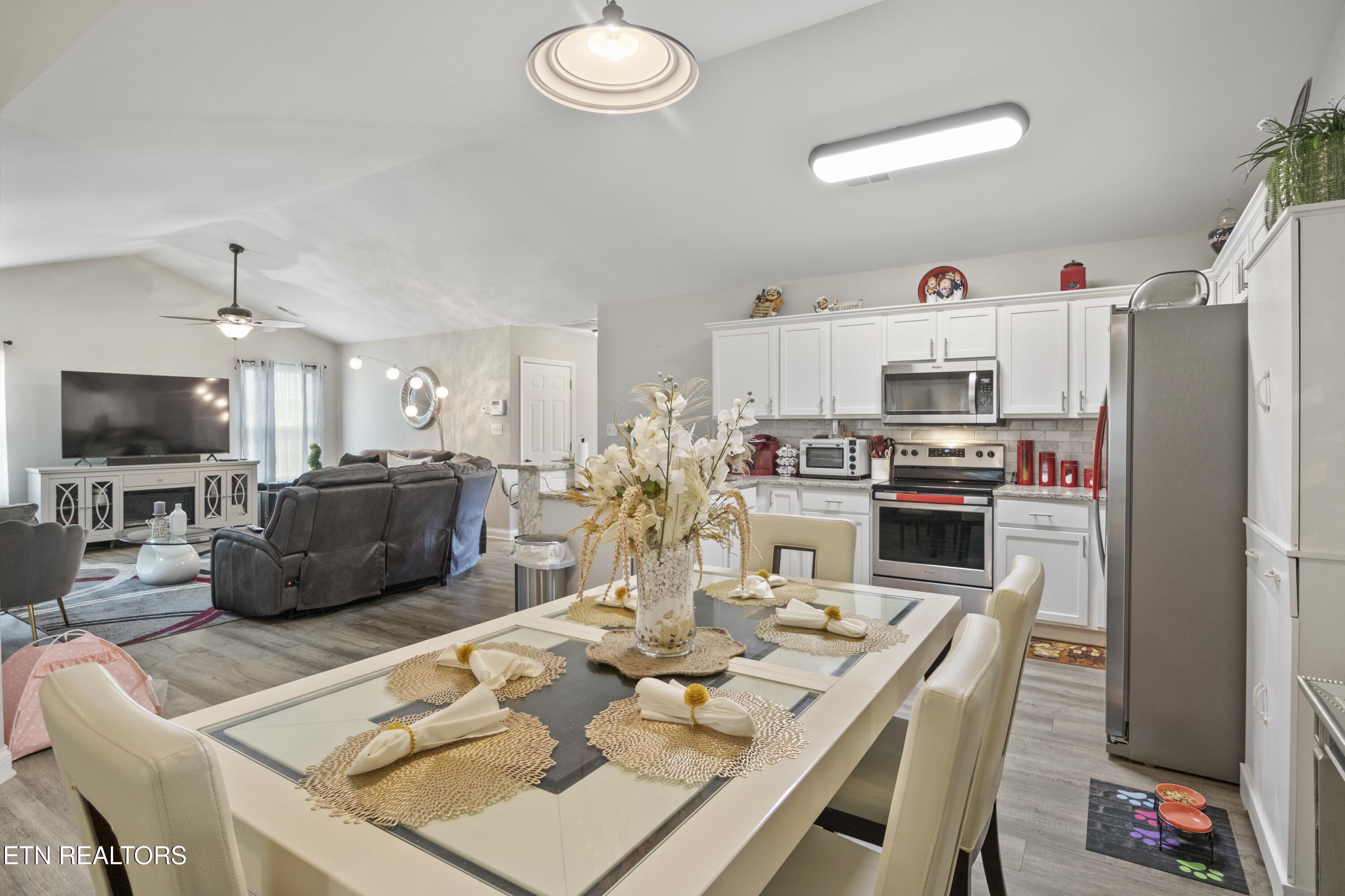 744 Spring Park Rd