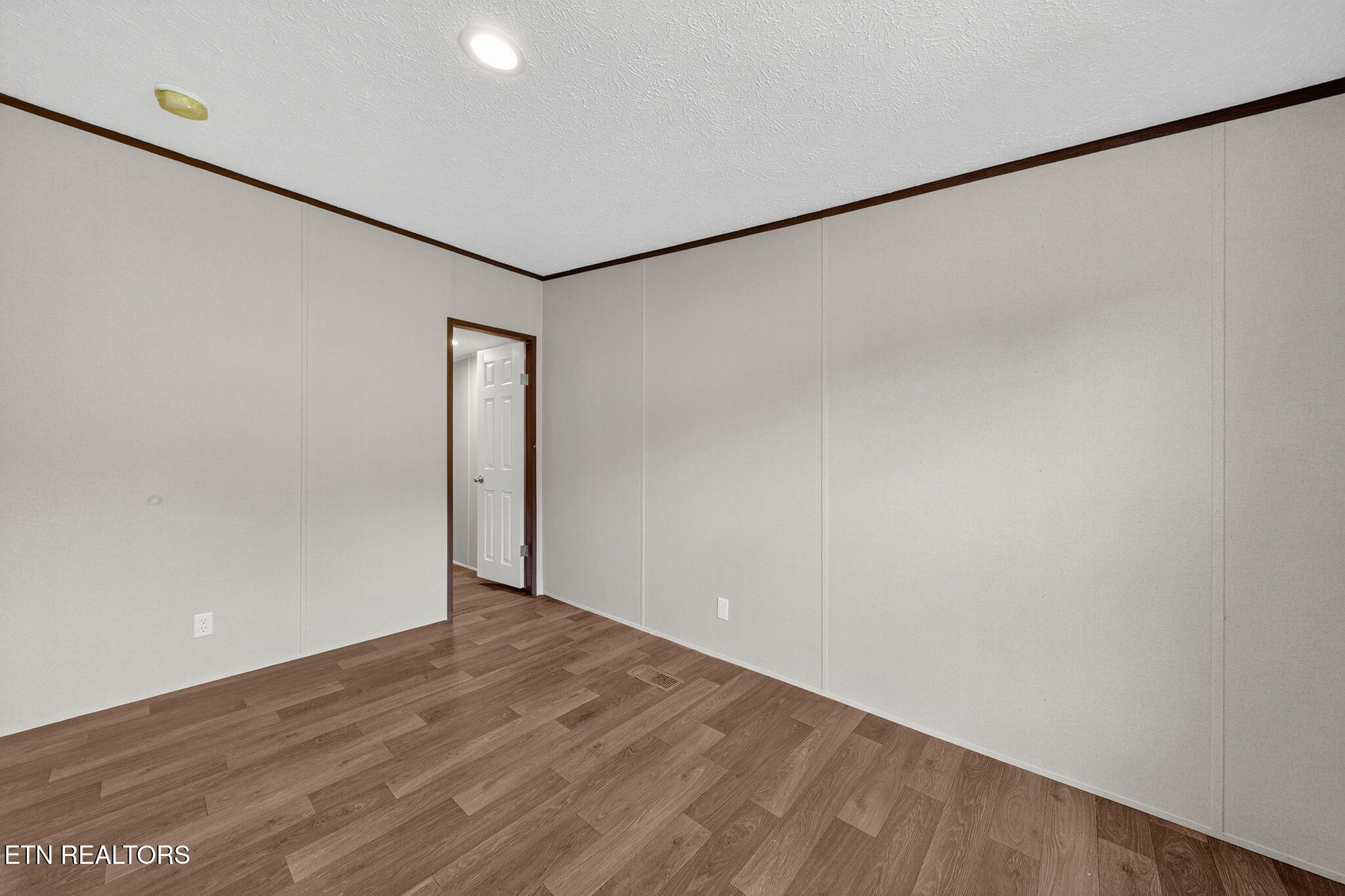 621 Lower Rockwood Rd