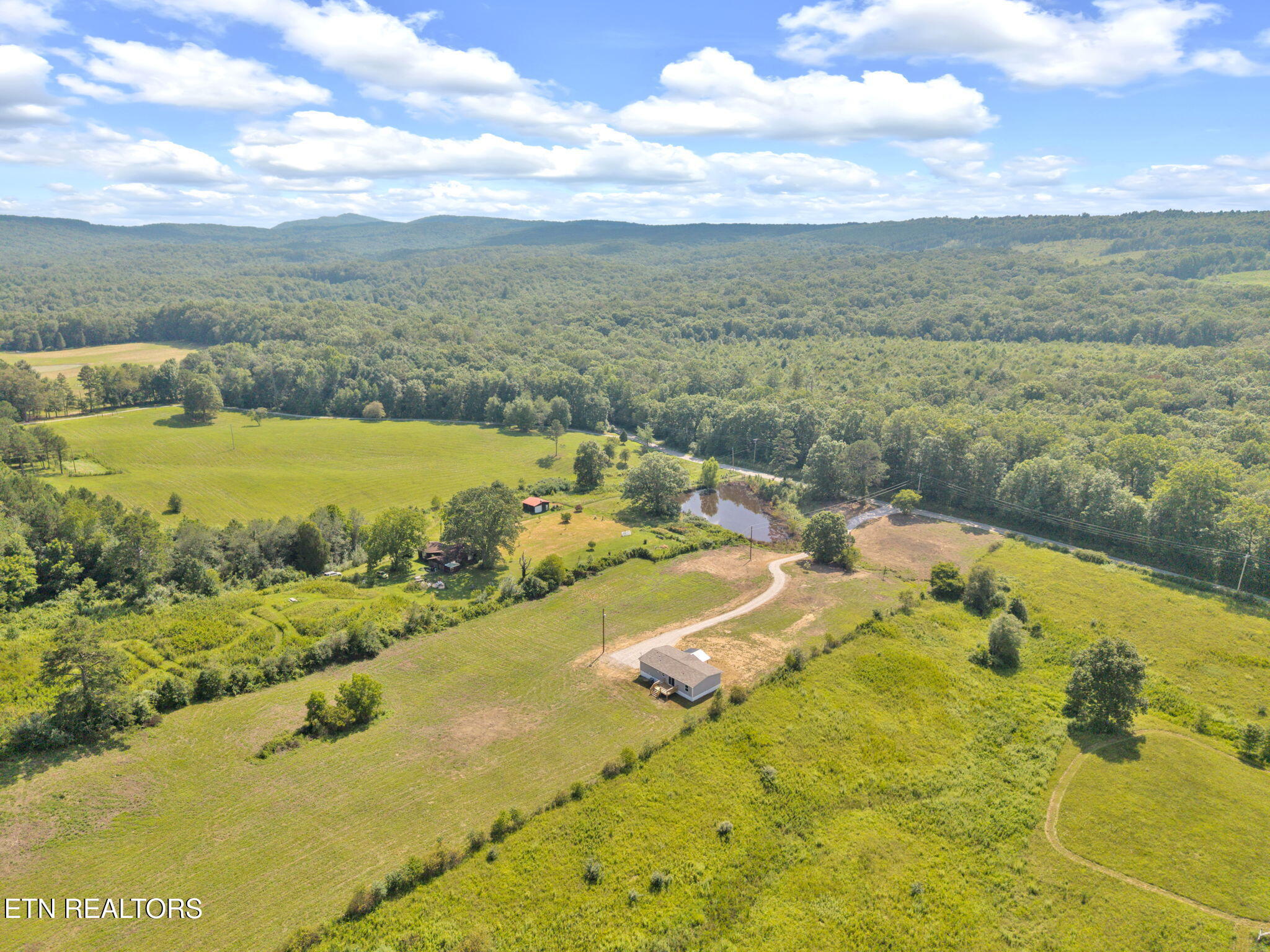 621 Lower Rockwood Rd