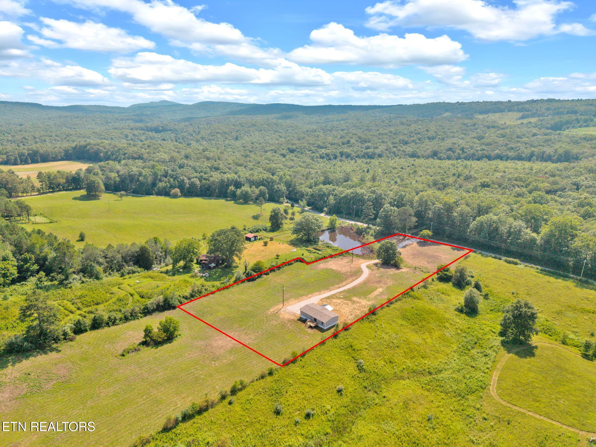 621 Lower Rockwood Rd