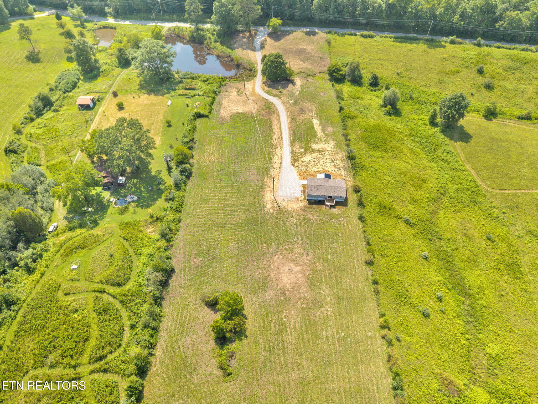 621 Lower Rockwood Rd