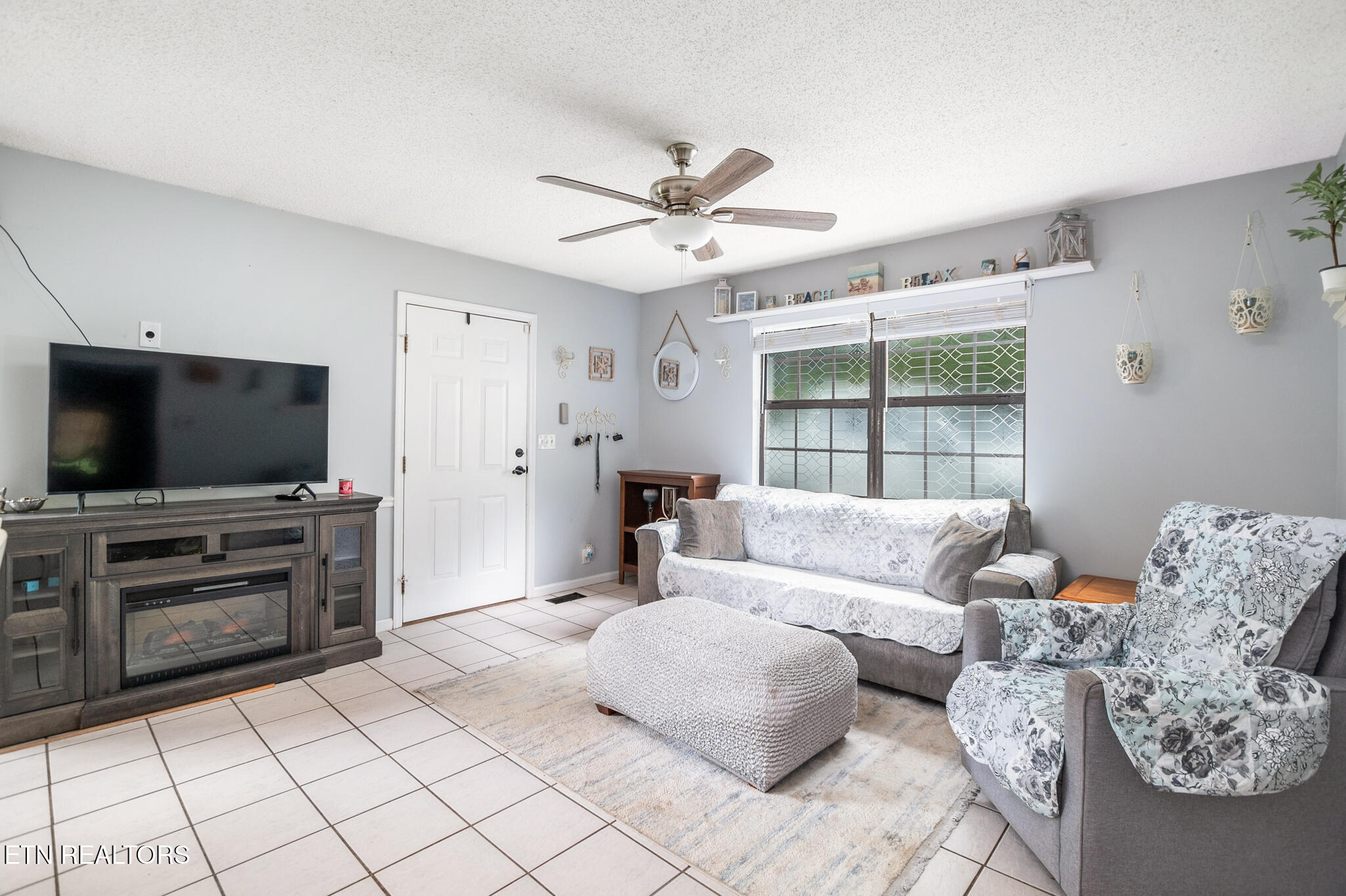 335 Booker Rd