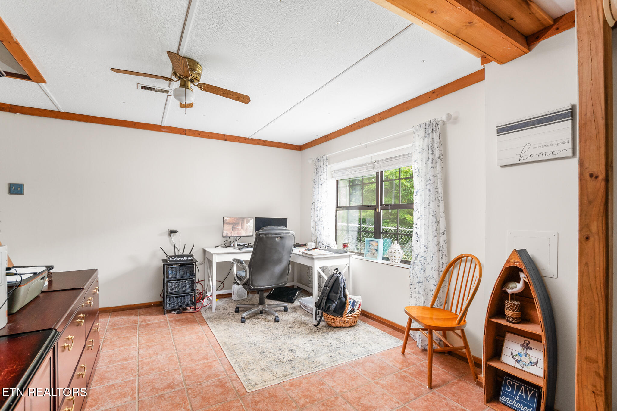 335 Booker Rd