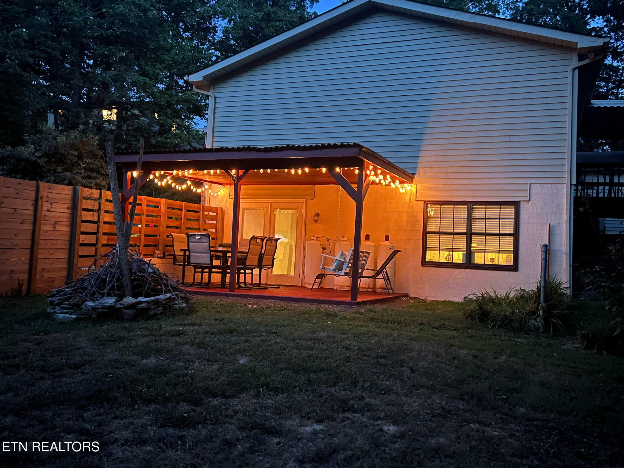 335 Booker Rd