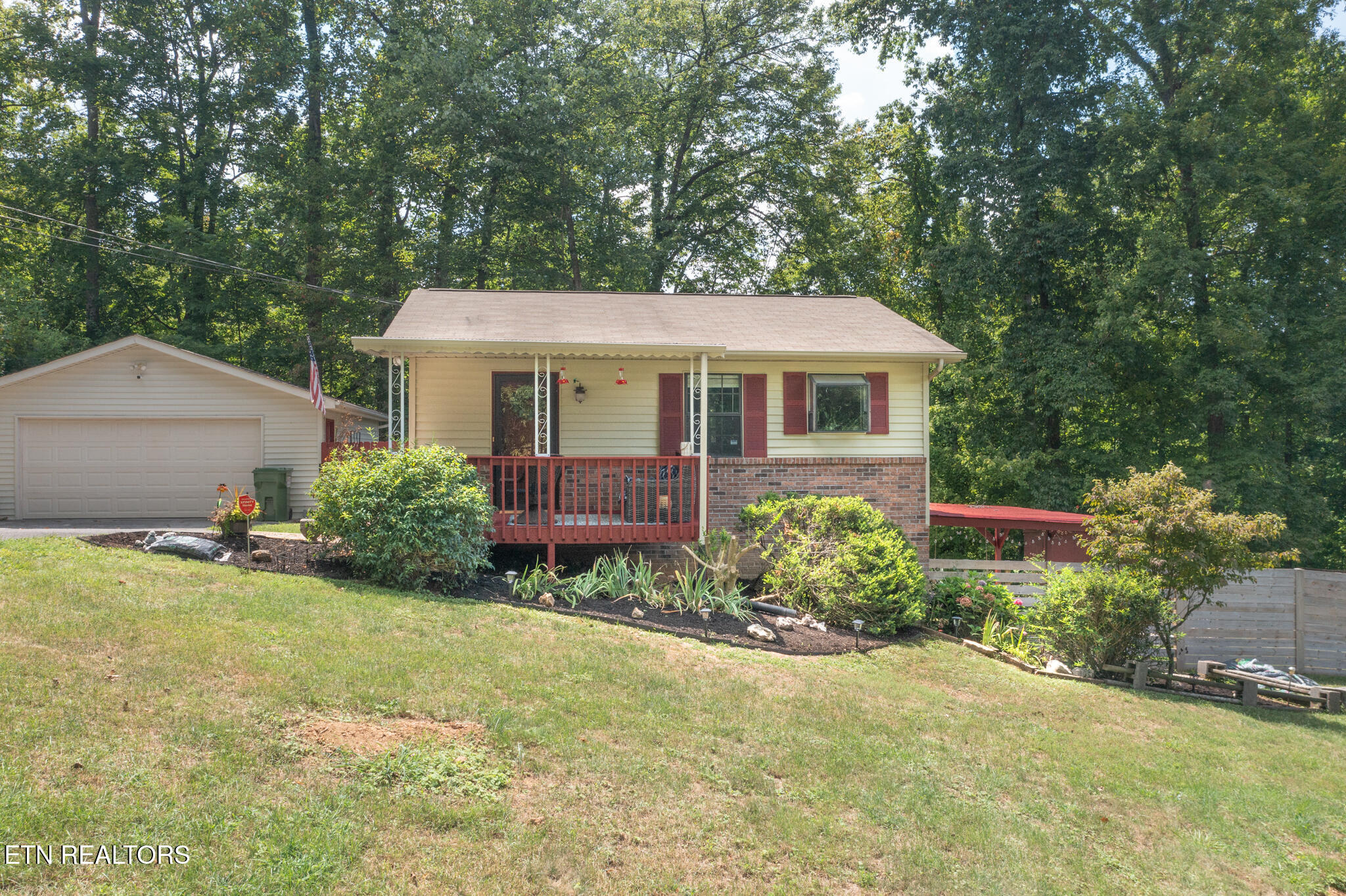 335 Booker Rd
