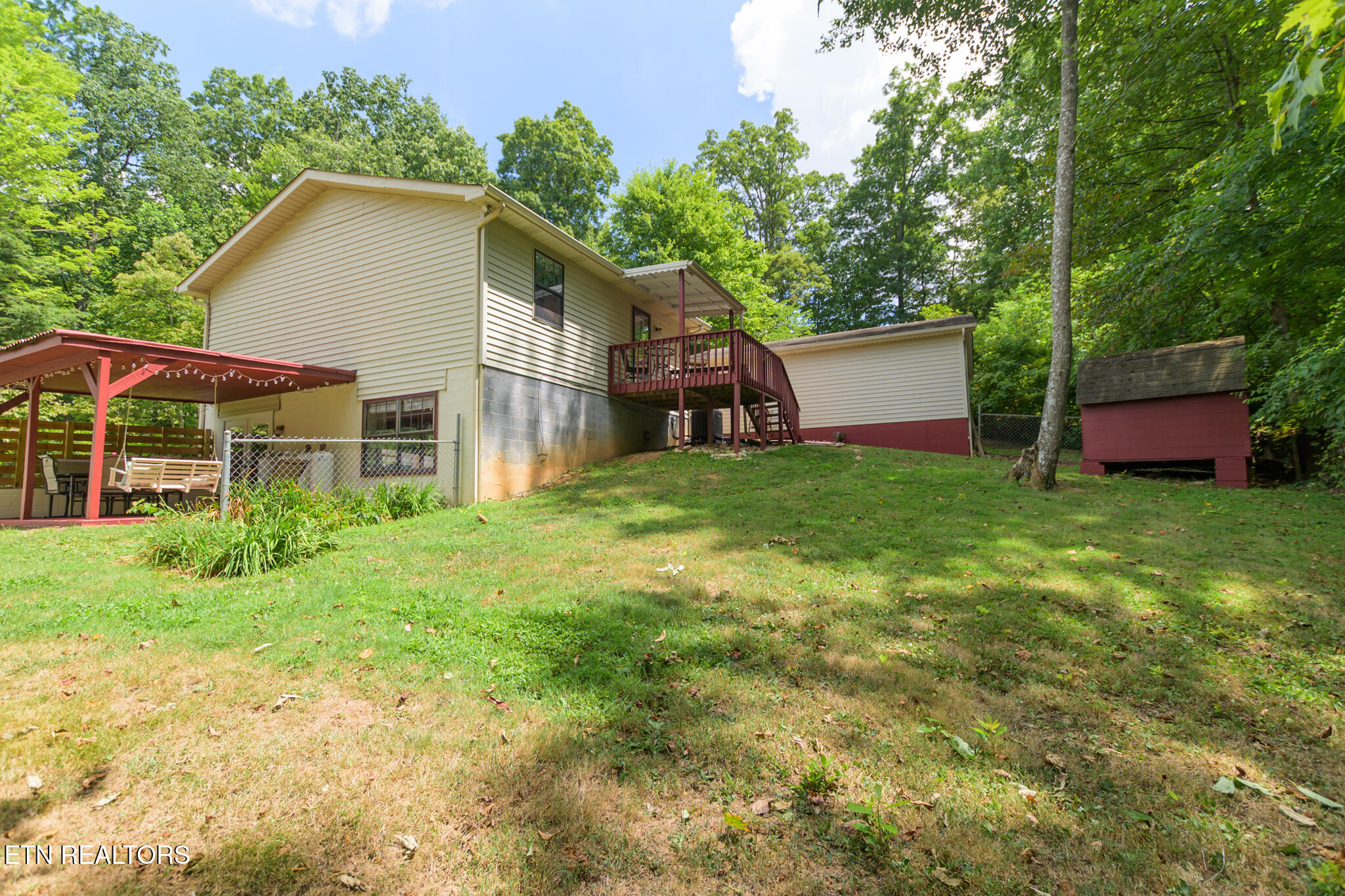 335 Booker Rd