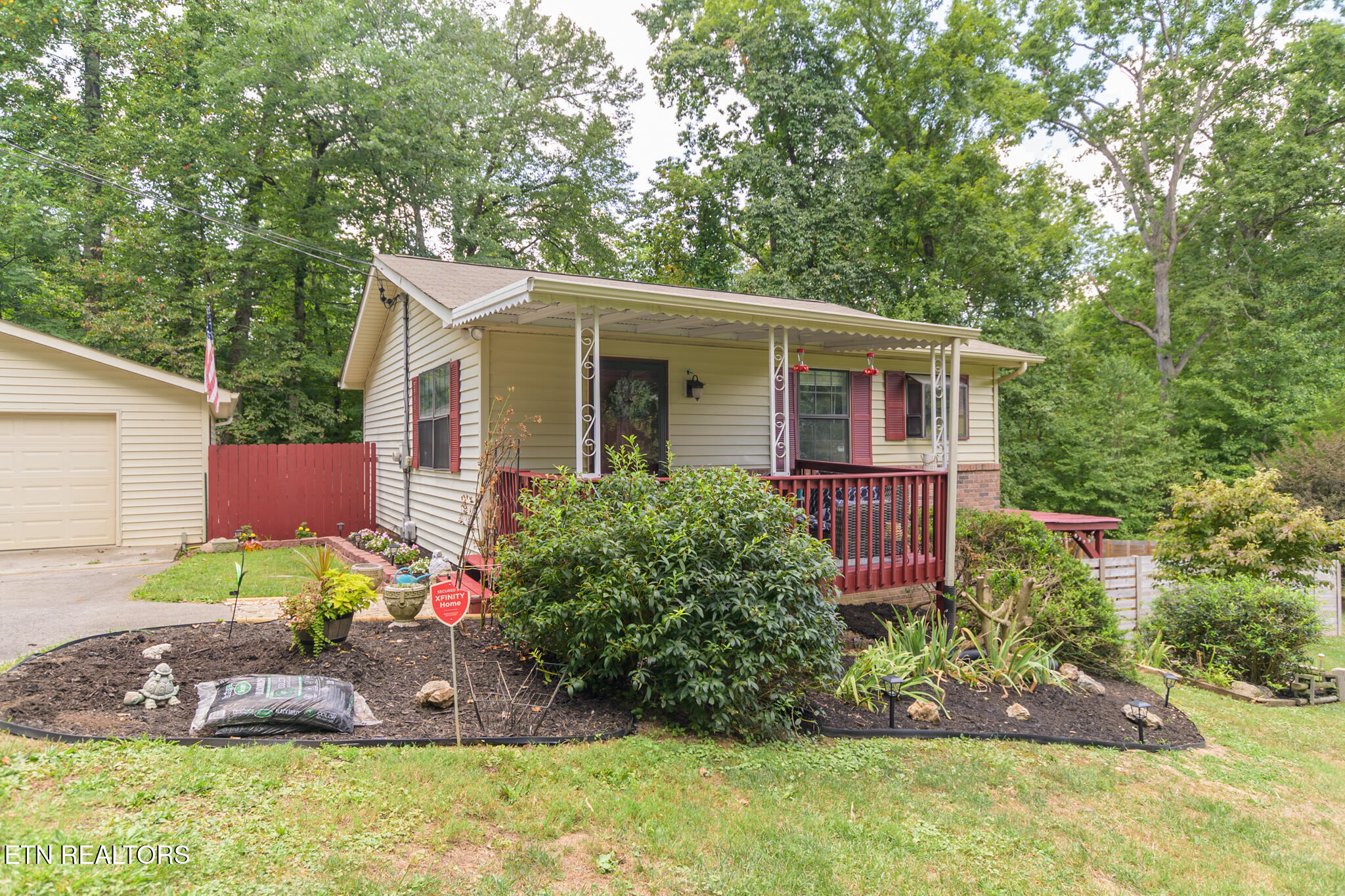 335 Booker Rd