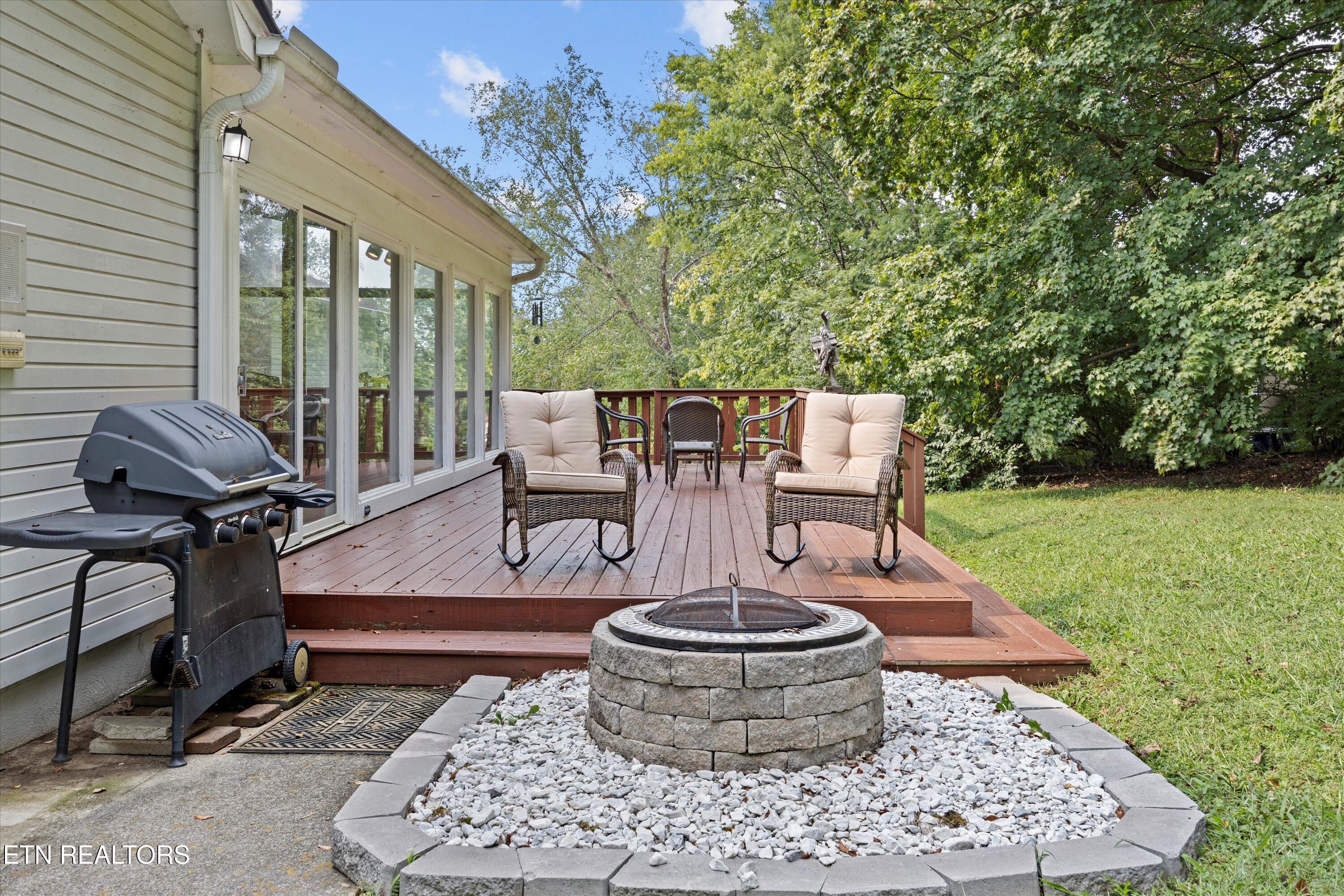 1200 Farrington Drive