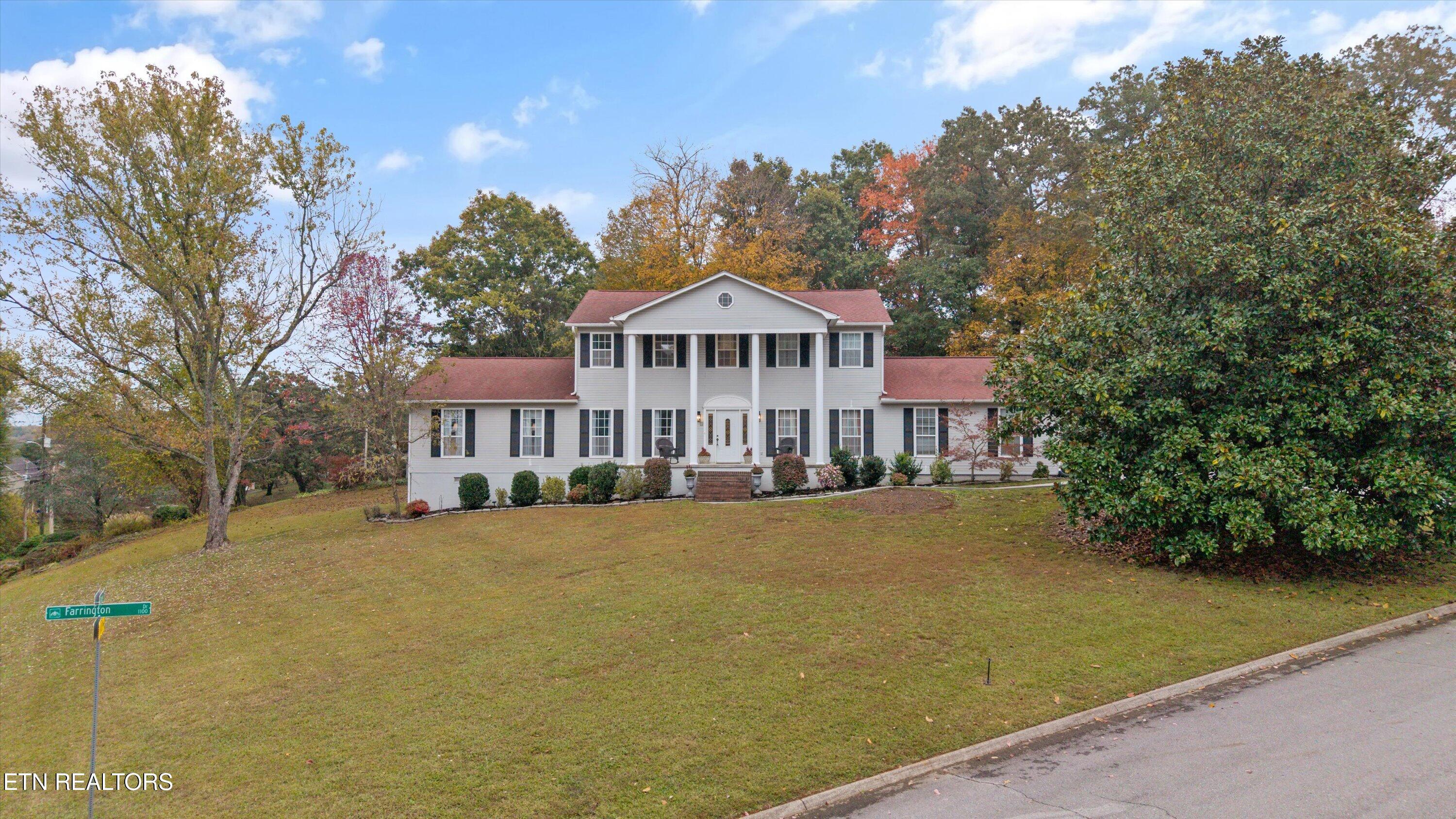 1200 Farrington Drive