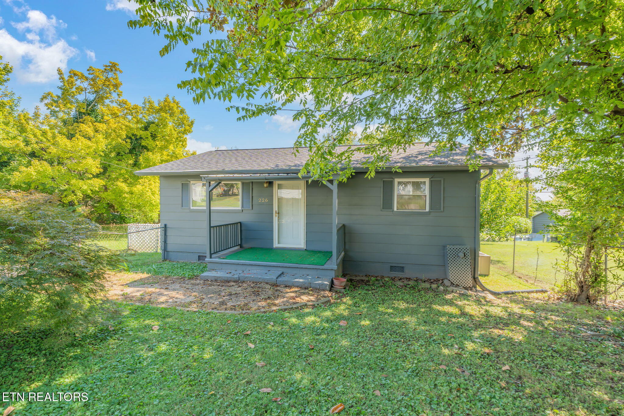 226 Chickamauga Ave