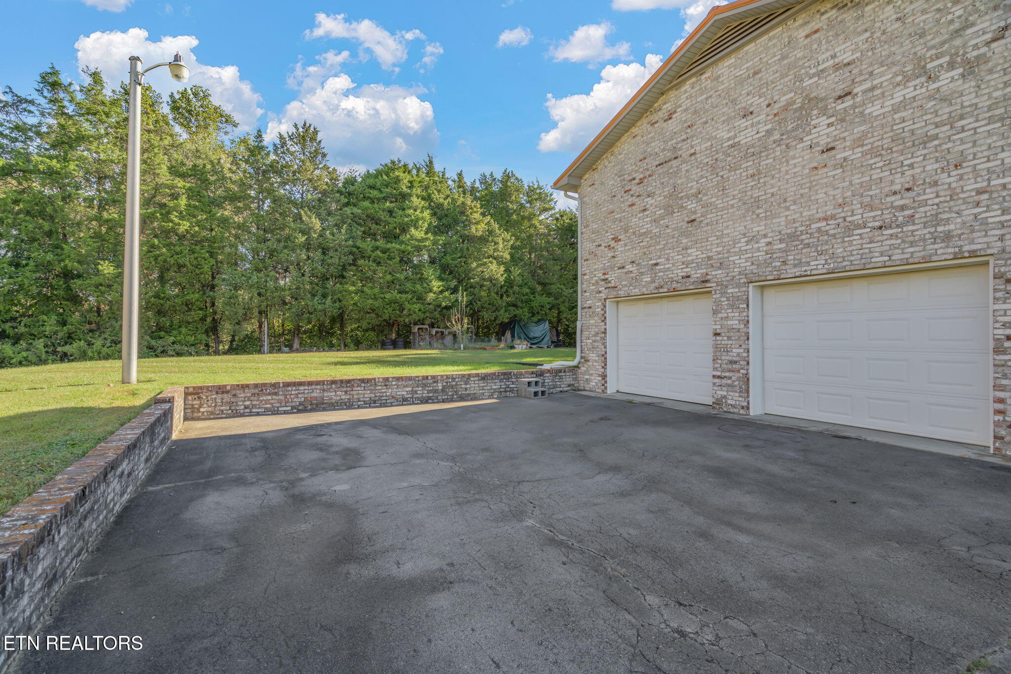 8408 Graceland Rd
