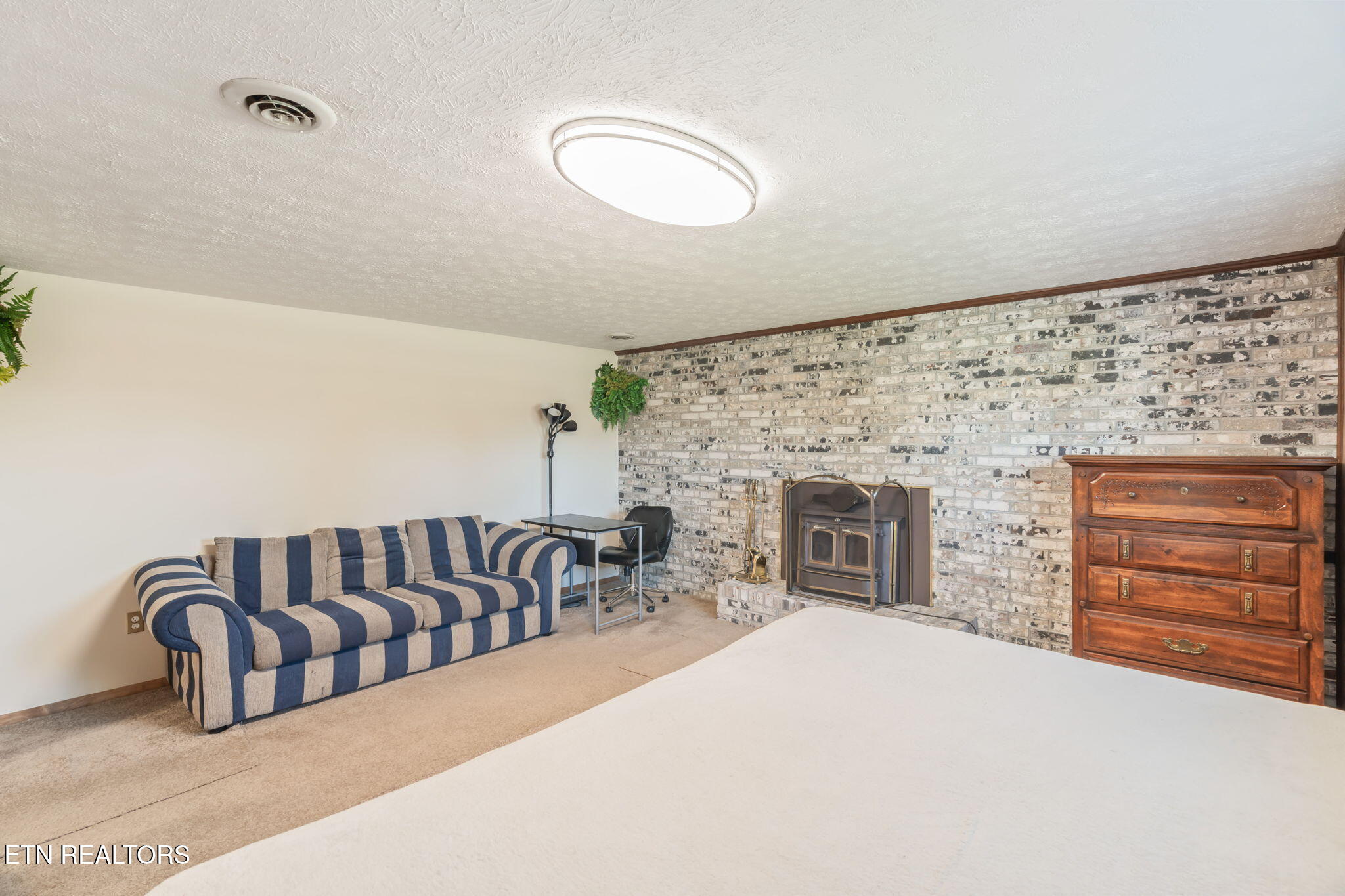 8408 Graceland Rd