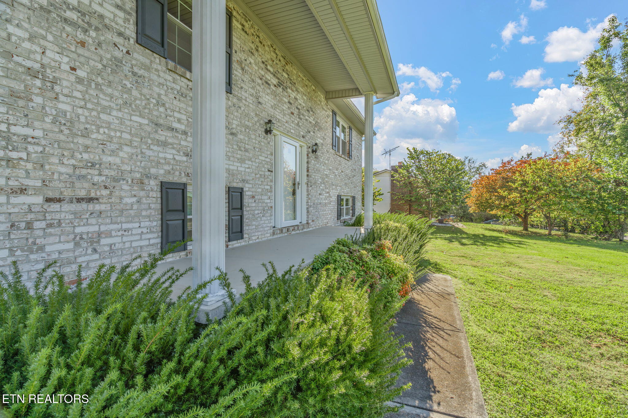 8408 Graceland Rd