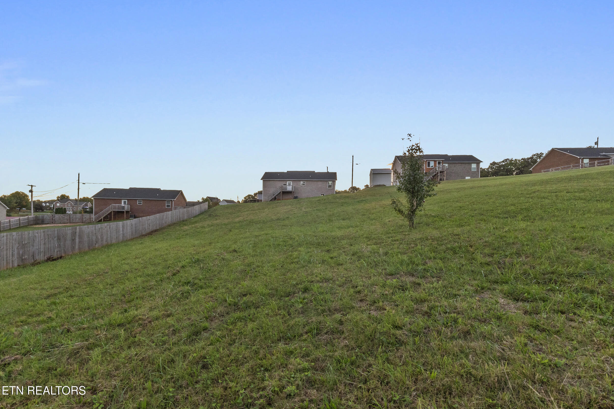 802 Forgety Rd