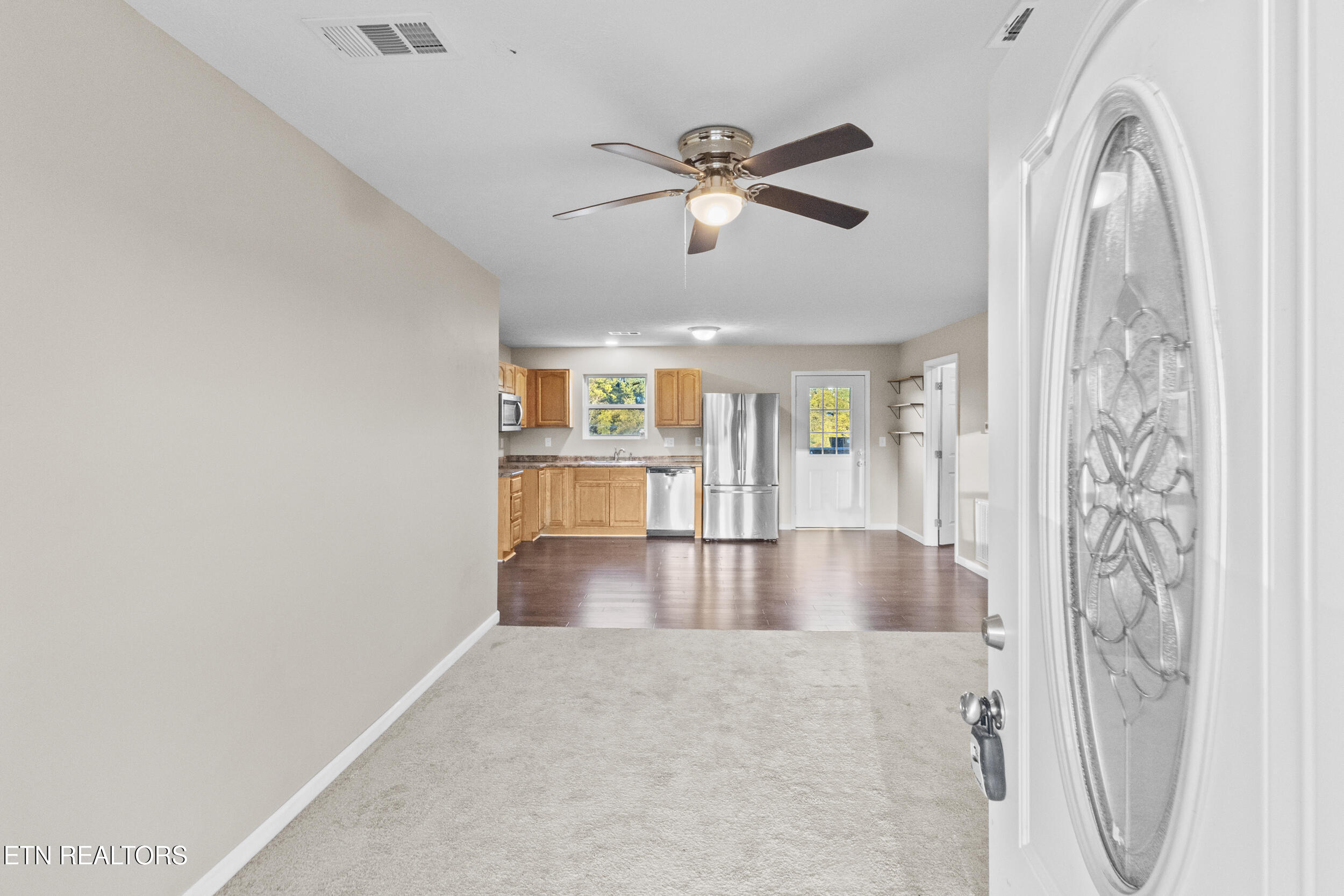 802 Forgety Rd