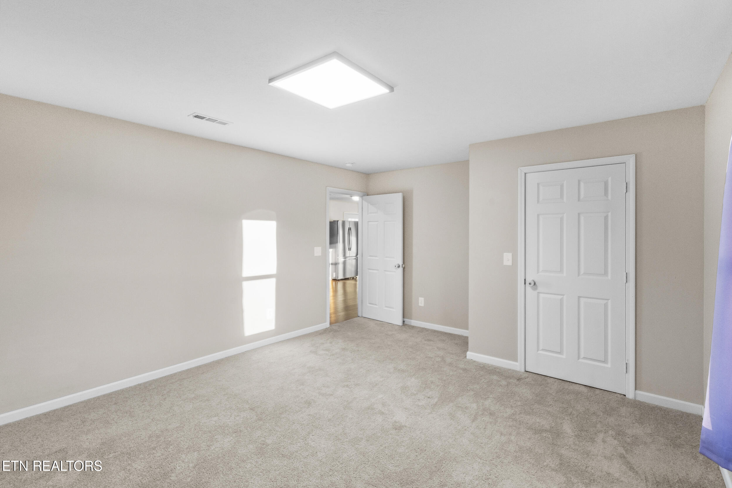 802 Forgety Rd