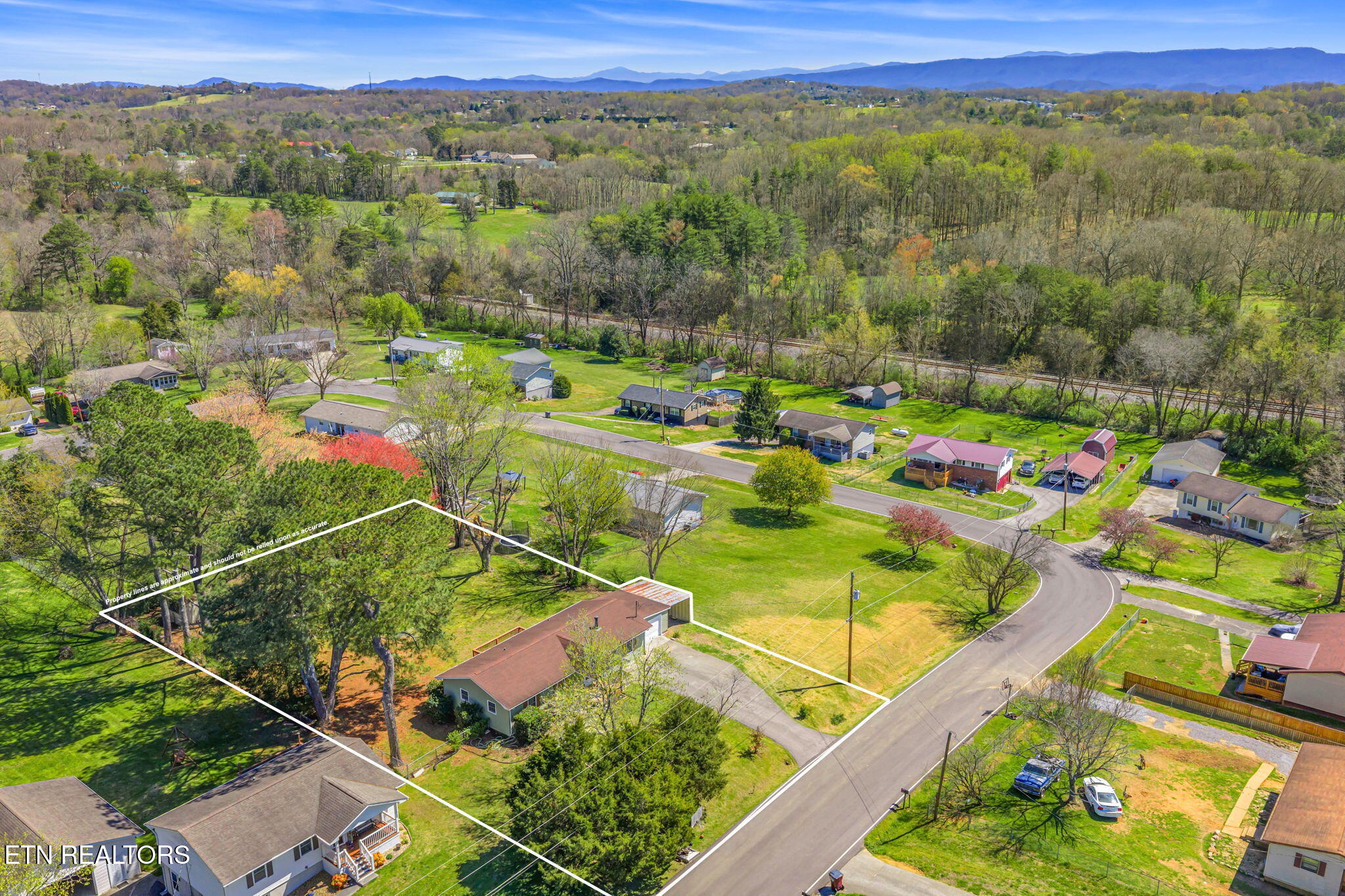 807 Lafollette Drive