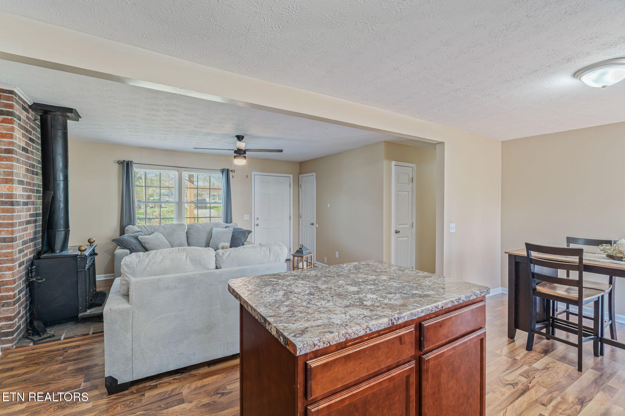 807 Lafollette Drive
