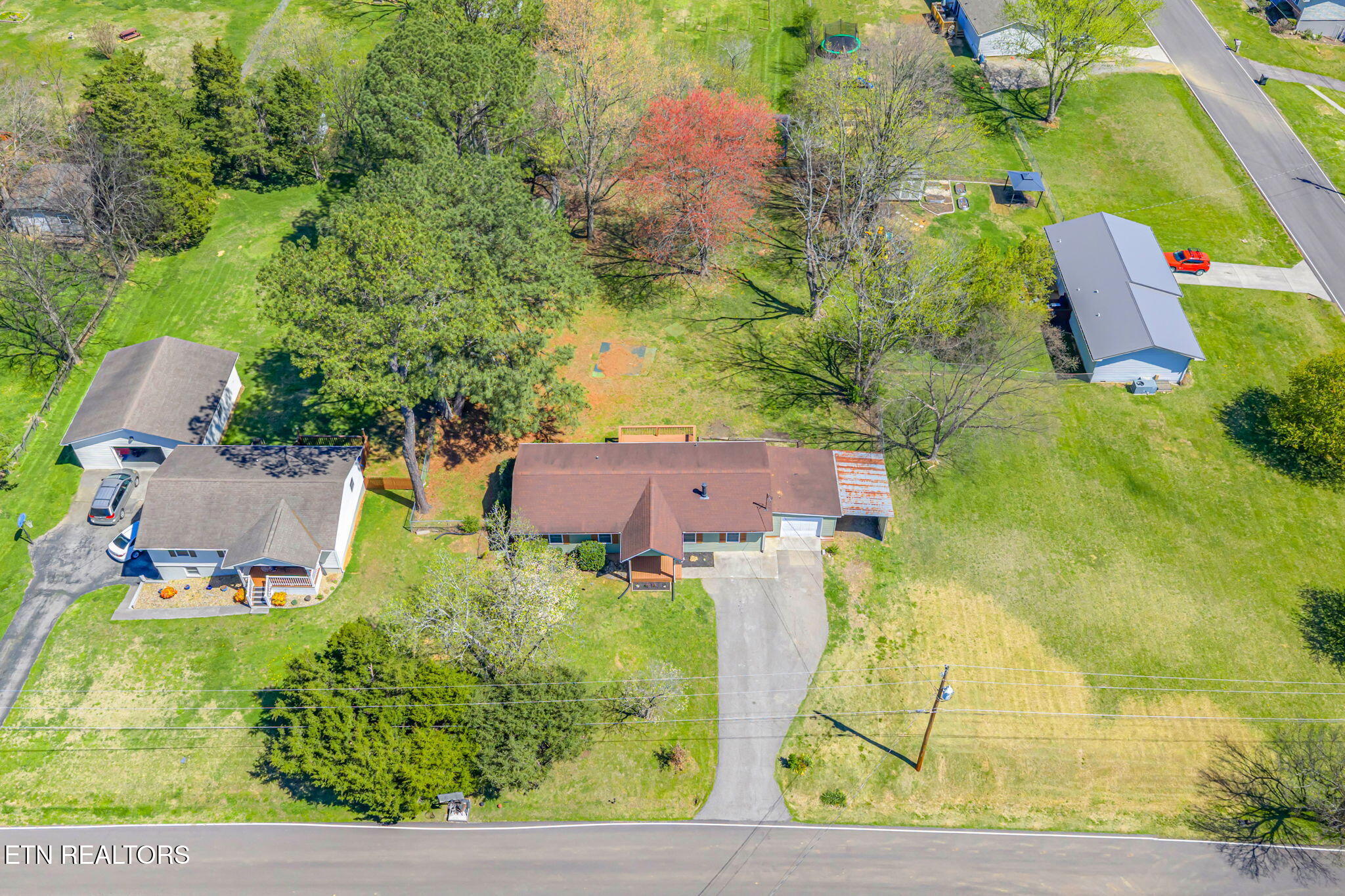 807 Lafollette Drive