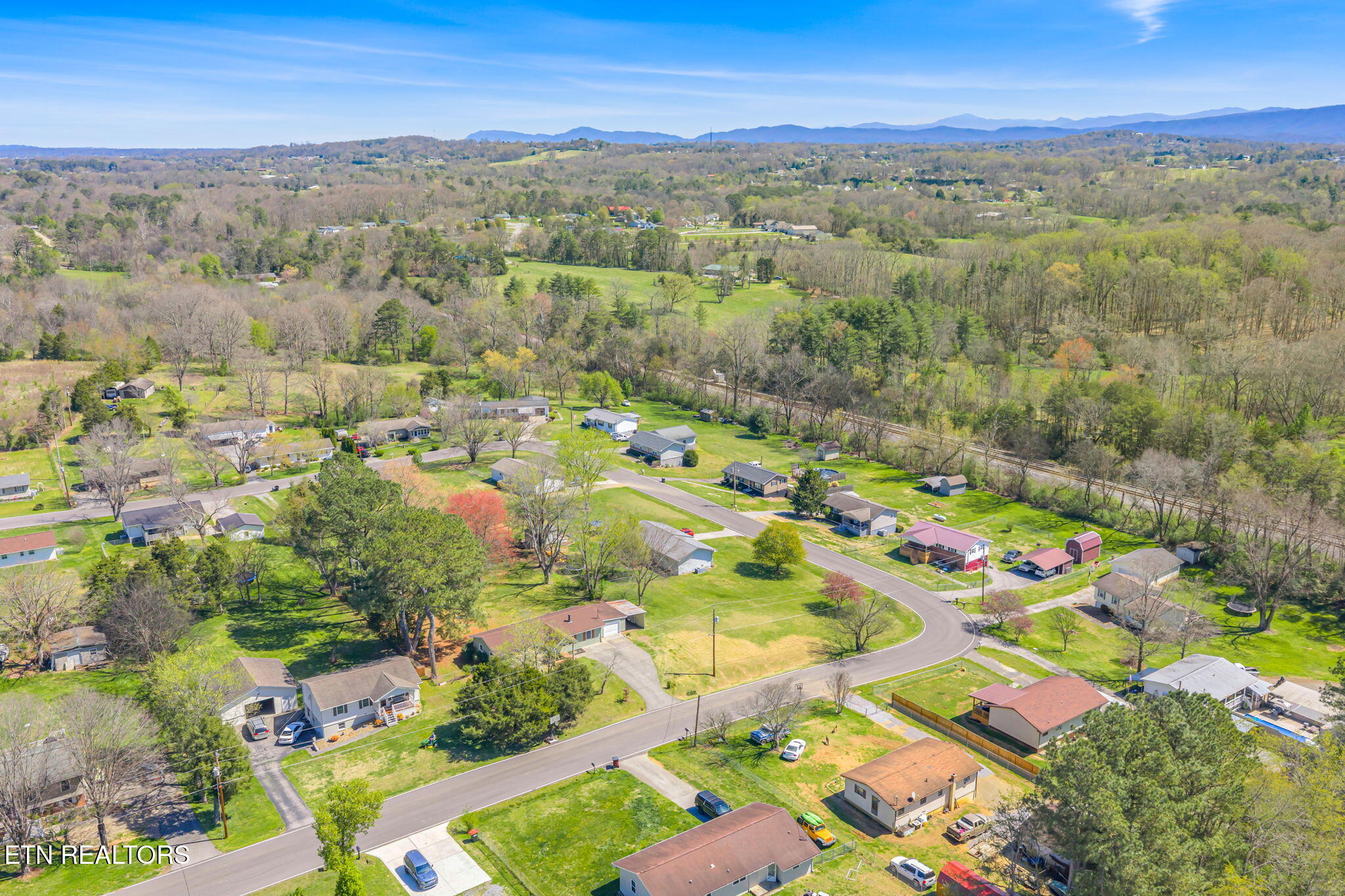 807 Lafollette Drive