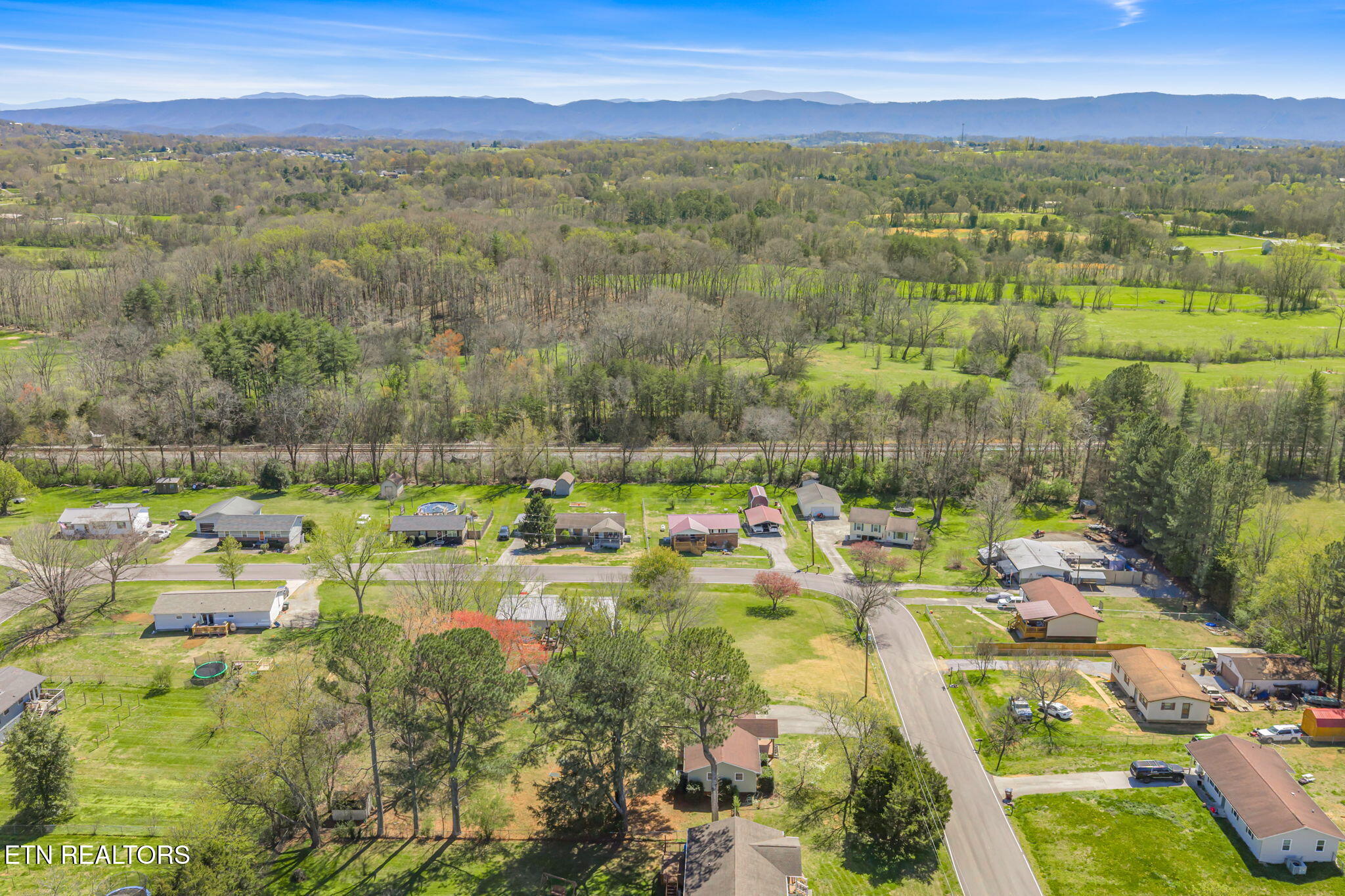807 Lafollette Drive