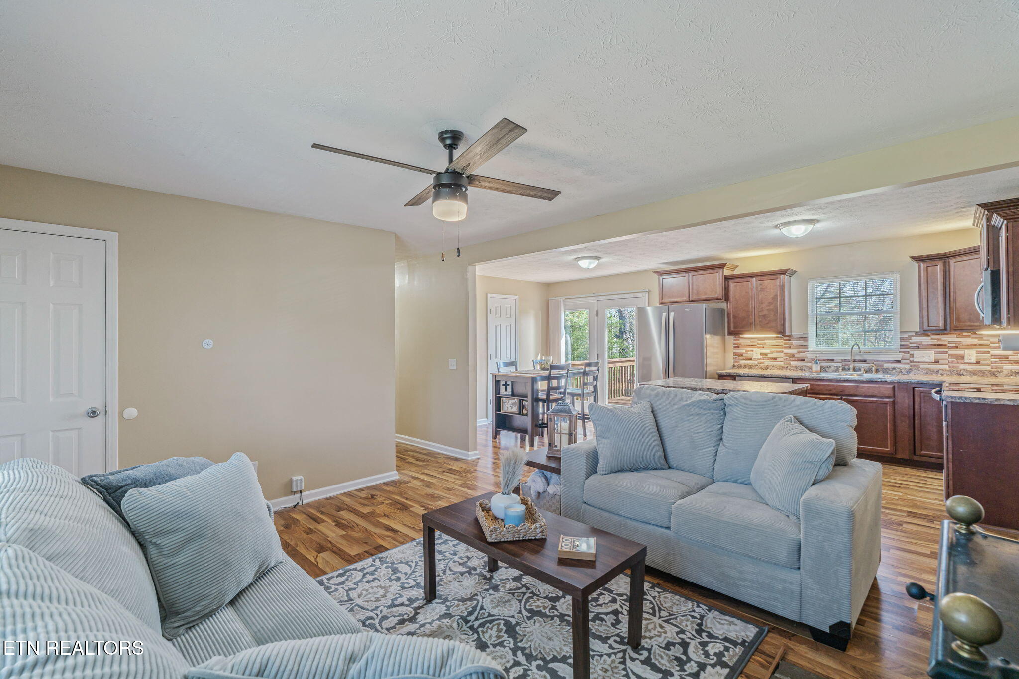 807 Lafollette Drive