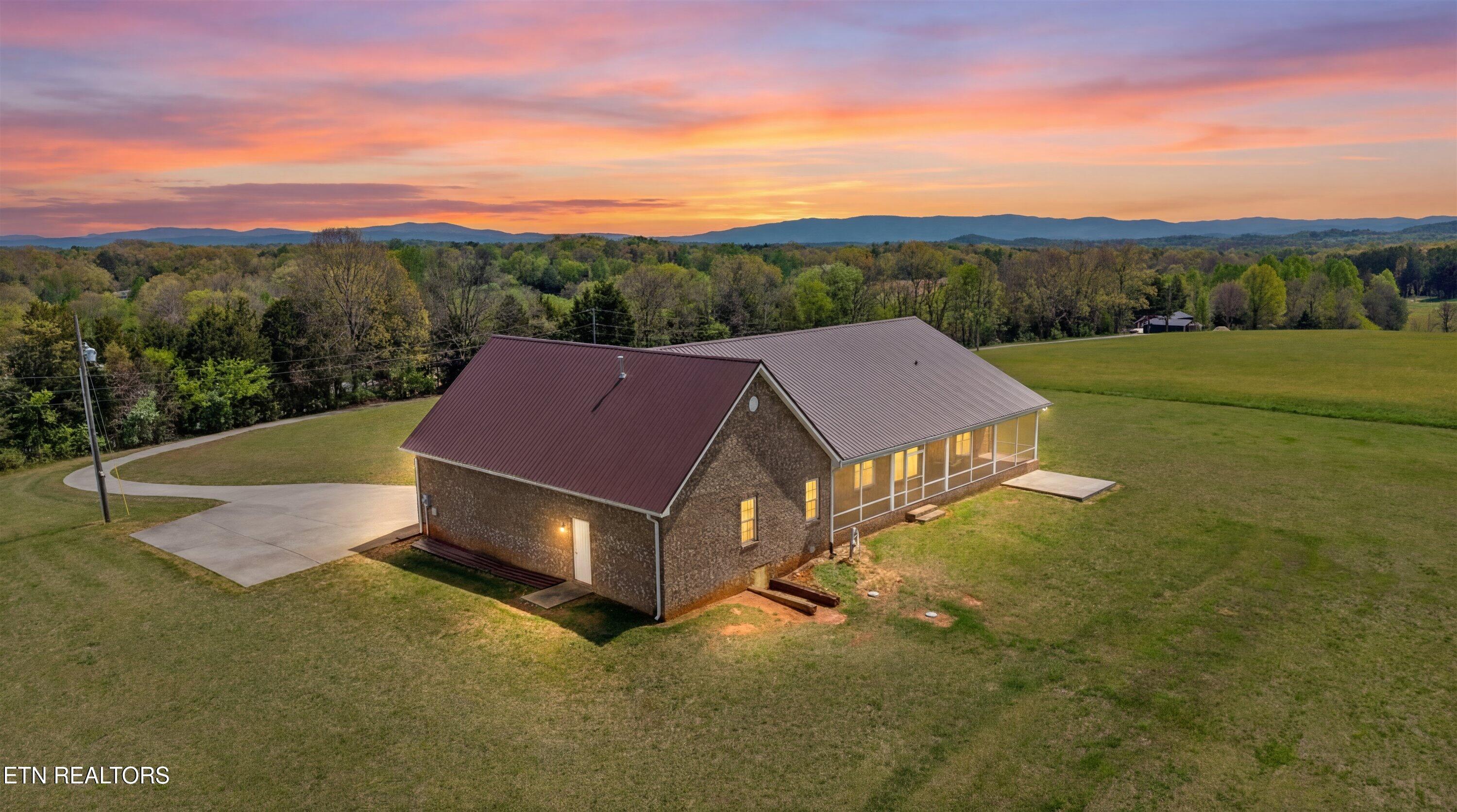 2301 Bishop Rd