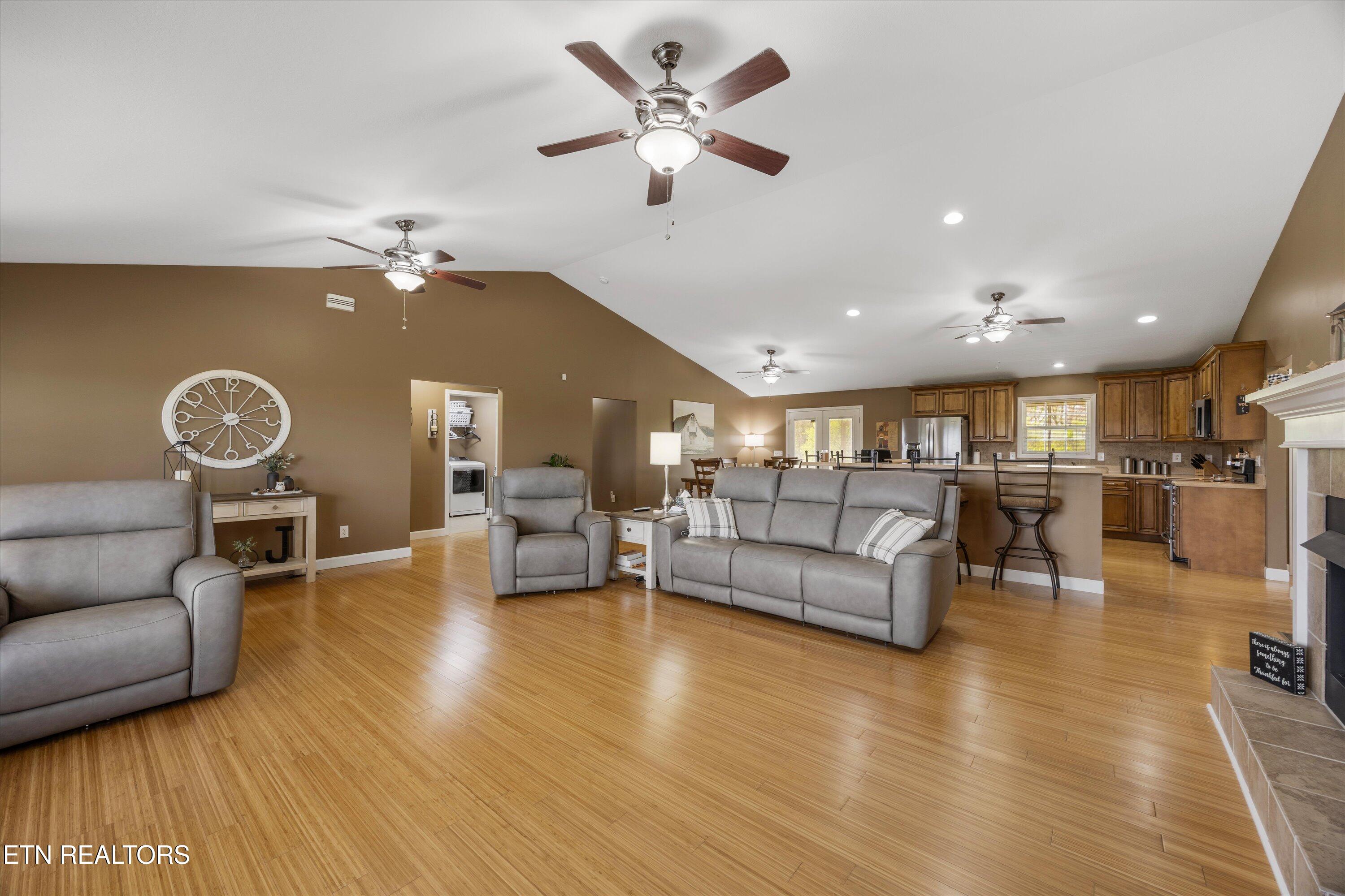 2301 Bishop Rd