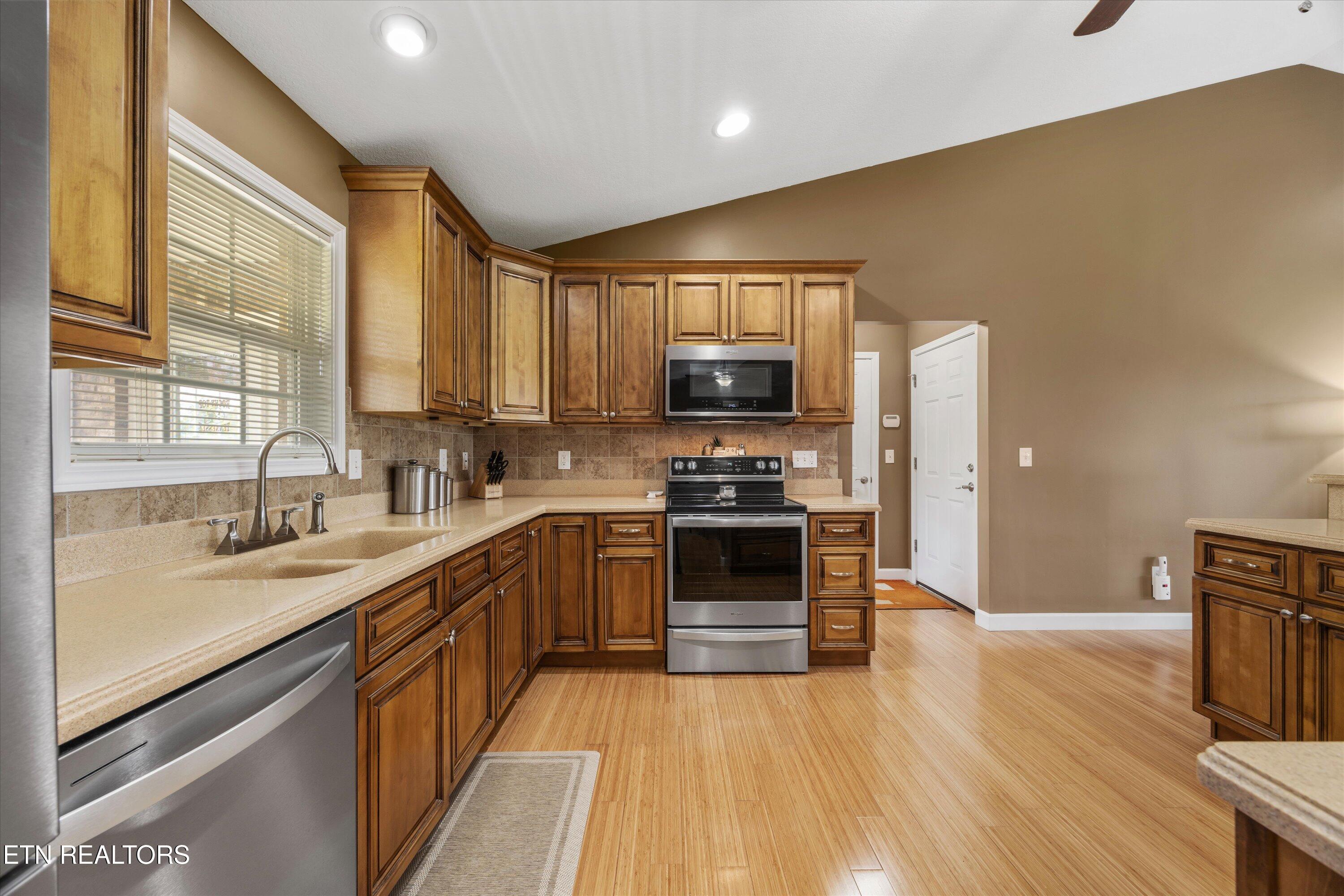 2301 Bishop Rd