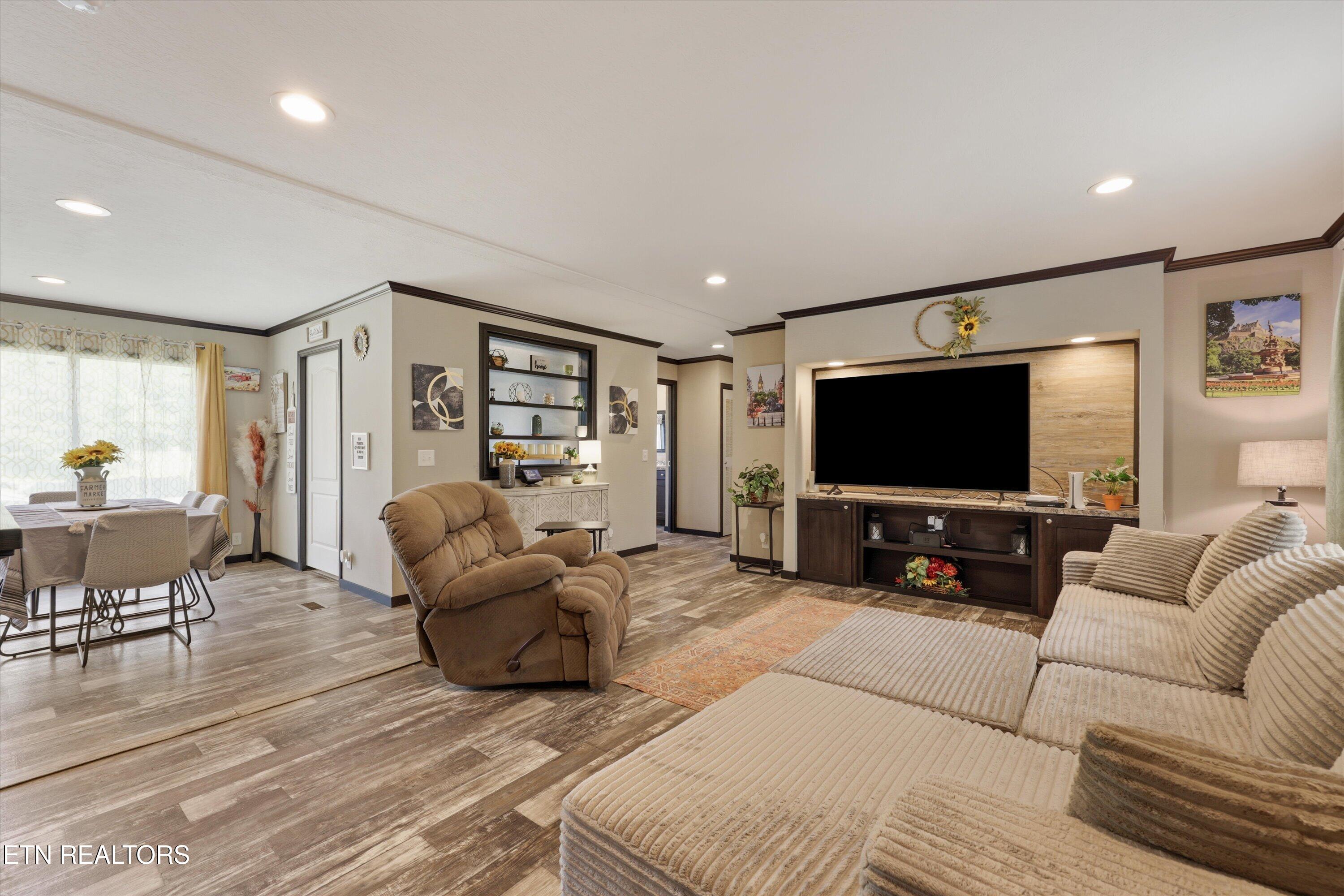369 Possum Valley Rd