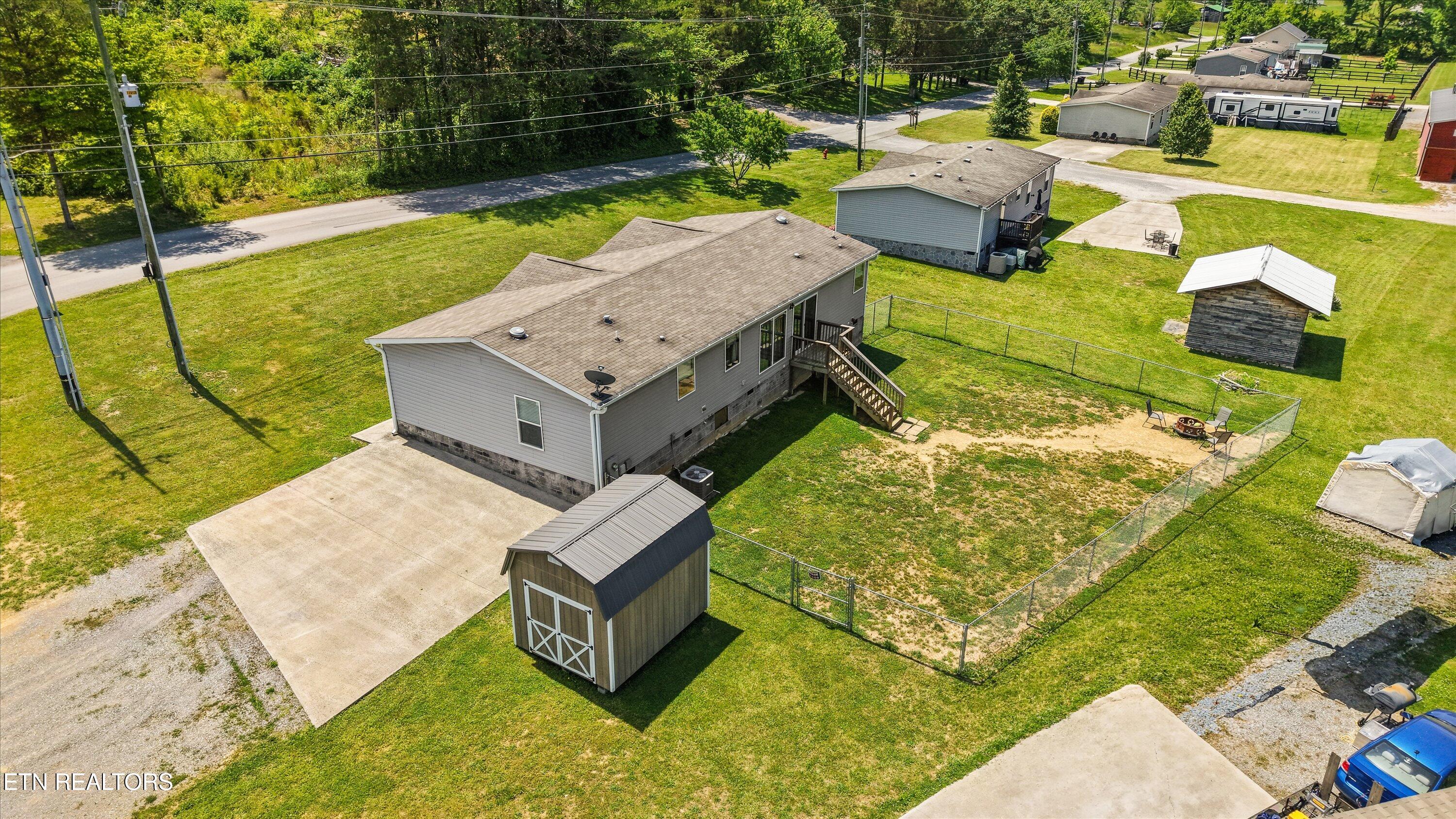 369 Possum Valley Rd
